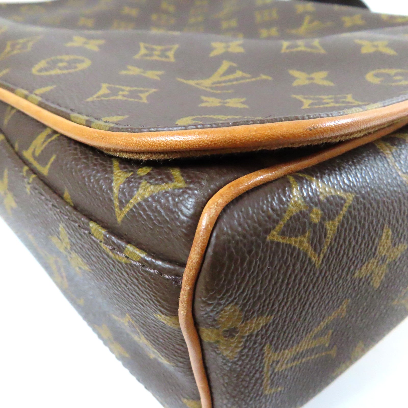 LOUIS VUITTON Monogram Valmy MM金扣肩背袋啡色