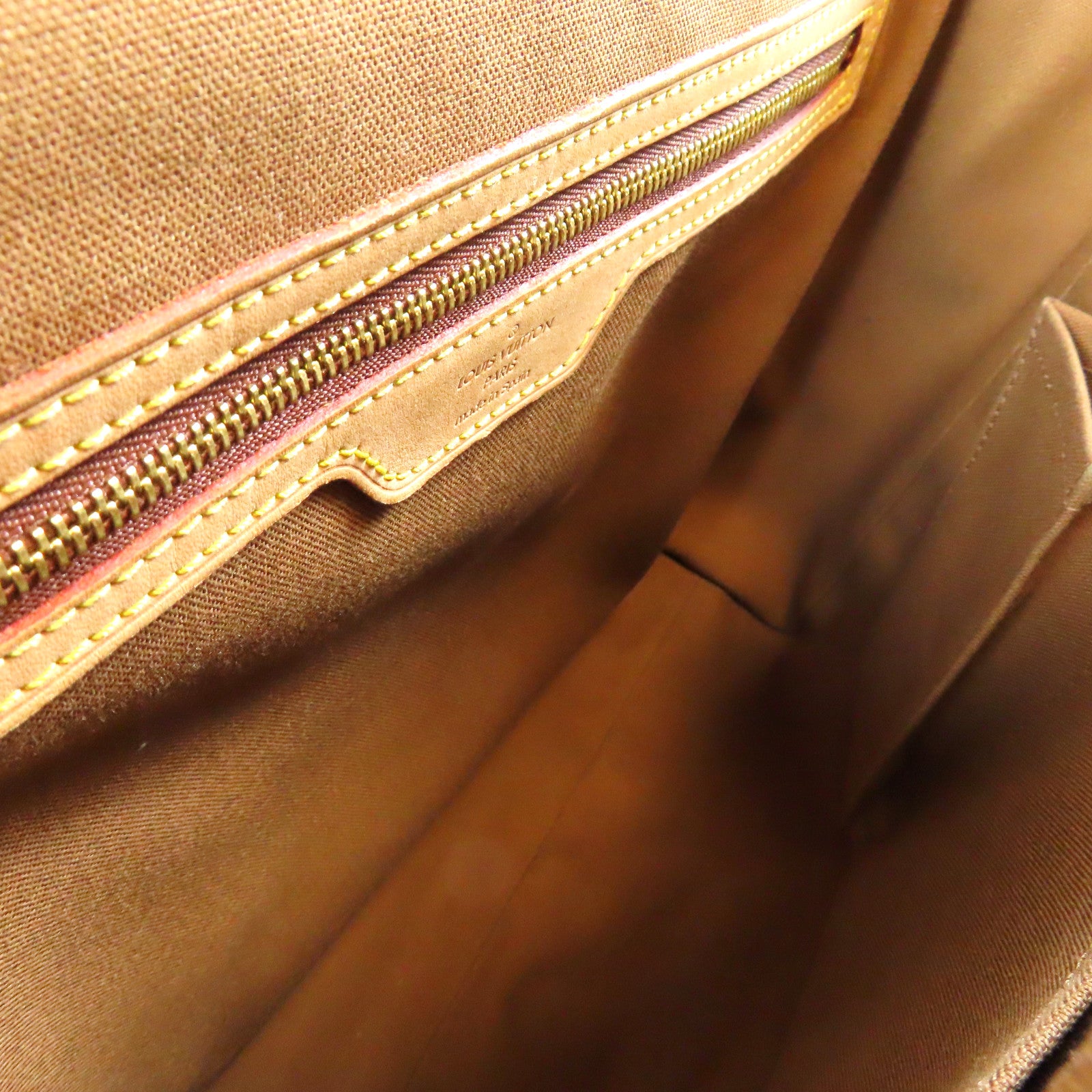 LOUIS VUITTON Monogram Valmy MM金扣肩背袋啡色