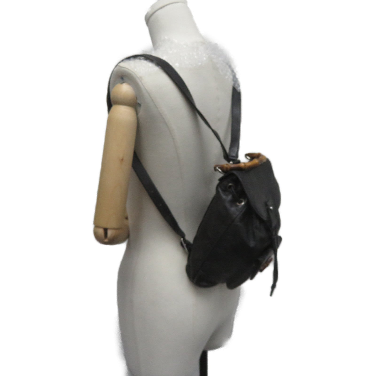 GUCCI 牛皮皮革Backpack銀扣背包黑色