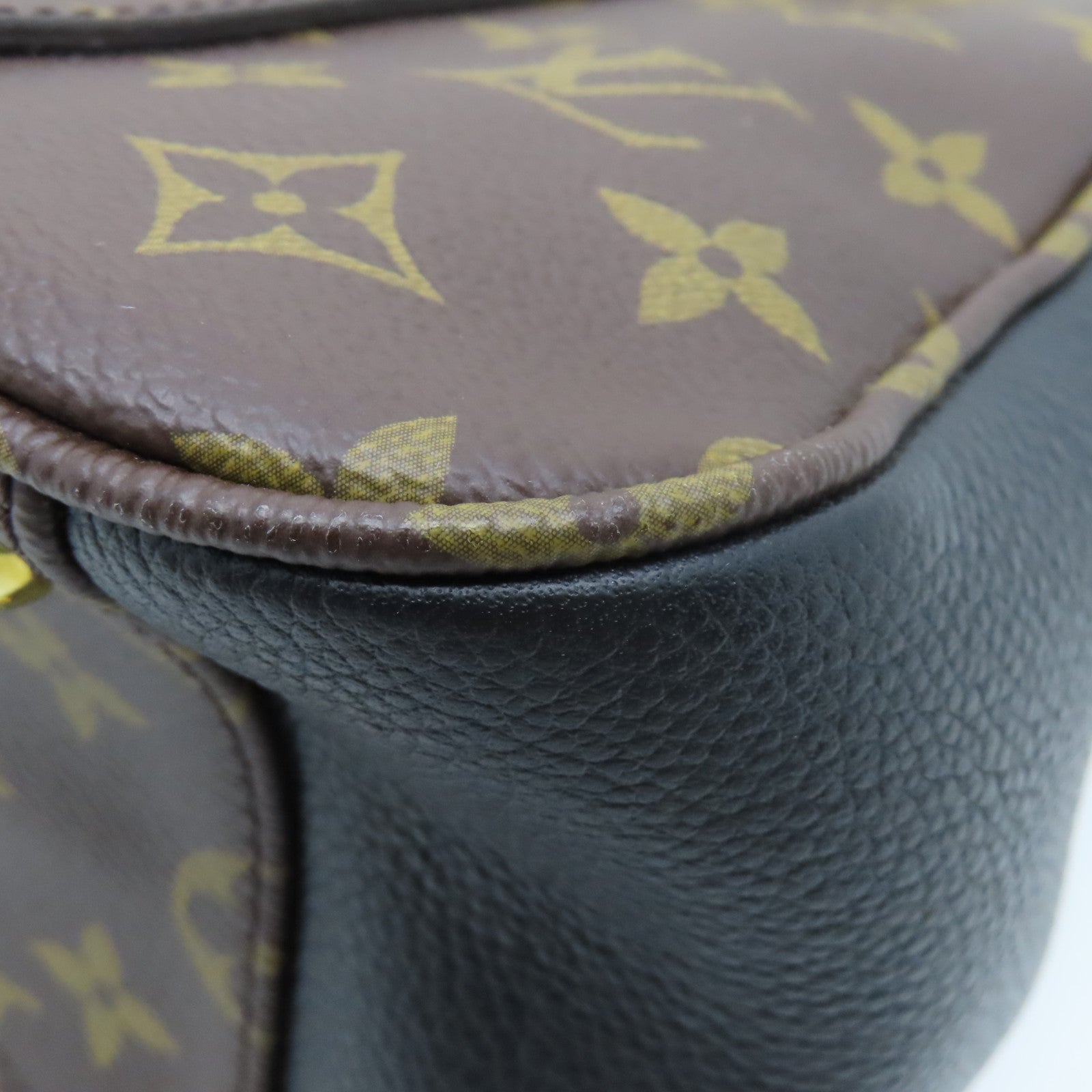 LOUIS VUITTON Monogram Manhattan金扣手挽袋啡色