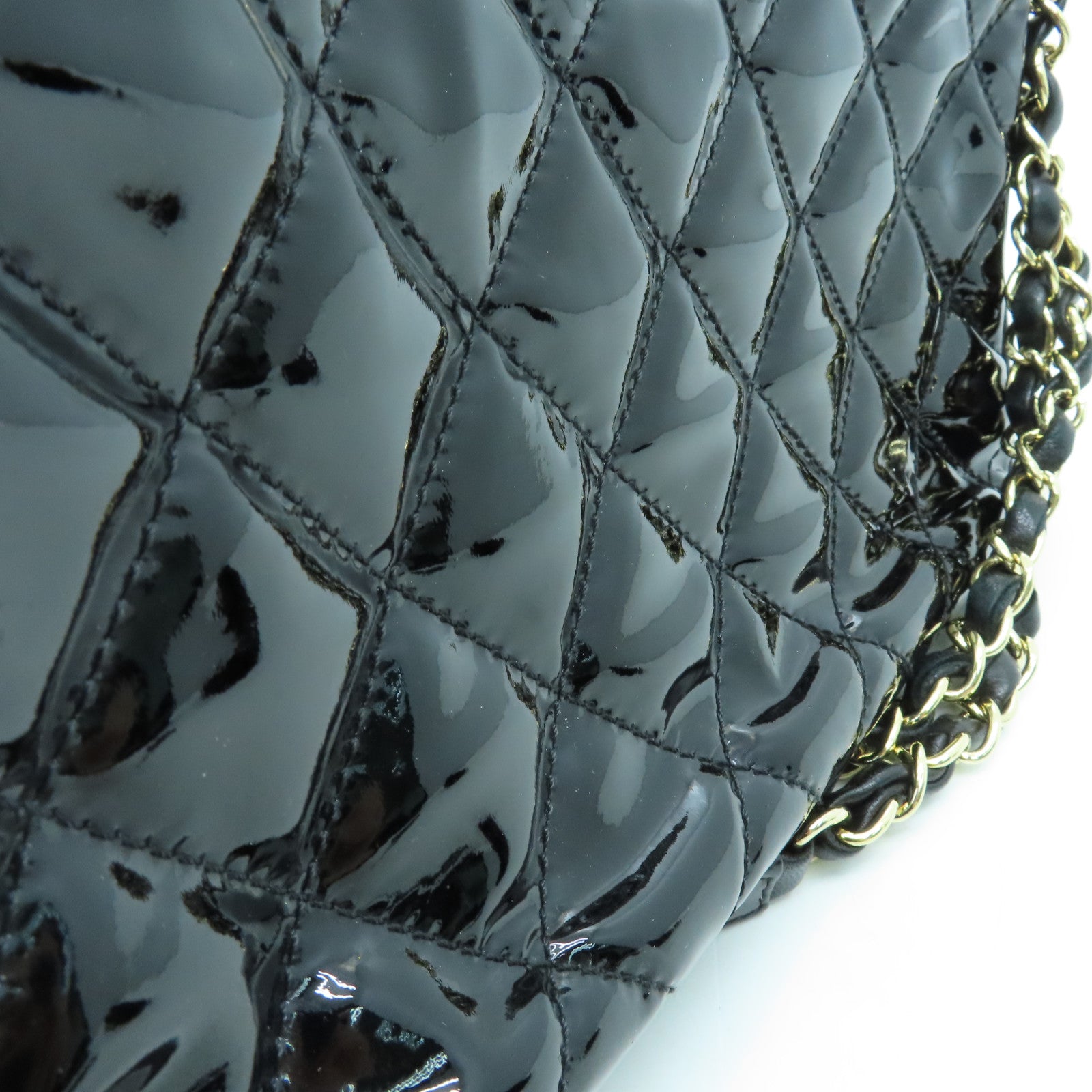 CHANEL 菱格漆皮皮革Chain Shoulder Bag金扣链带肩背袋黑色