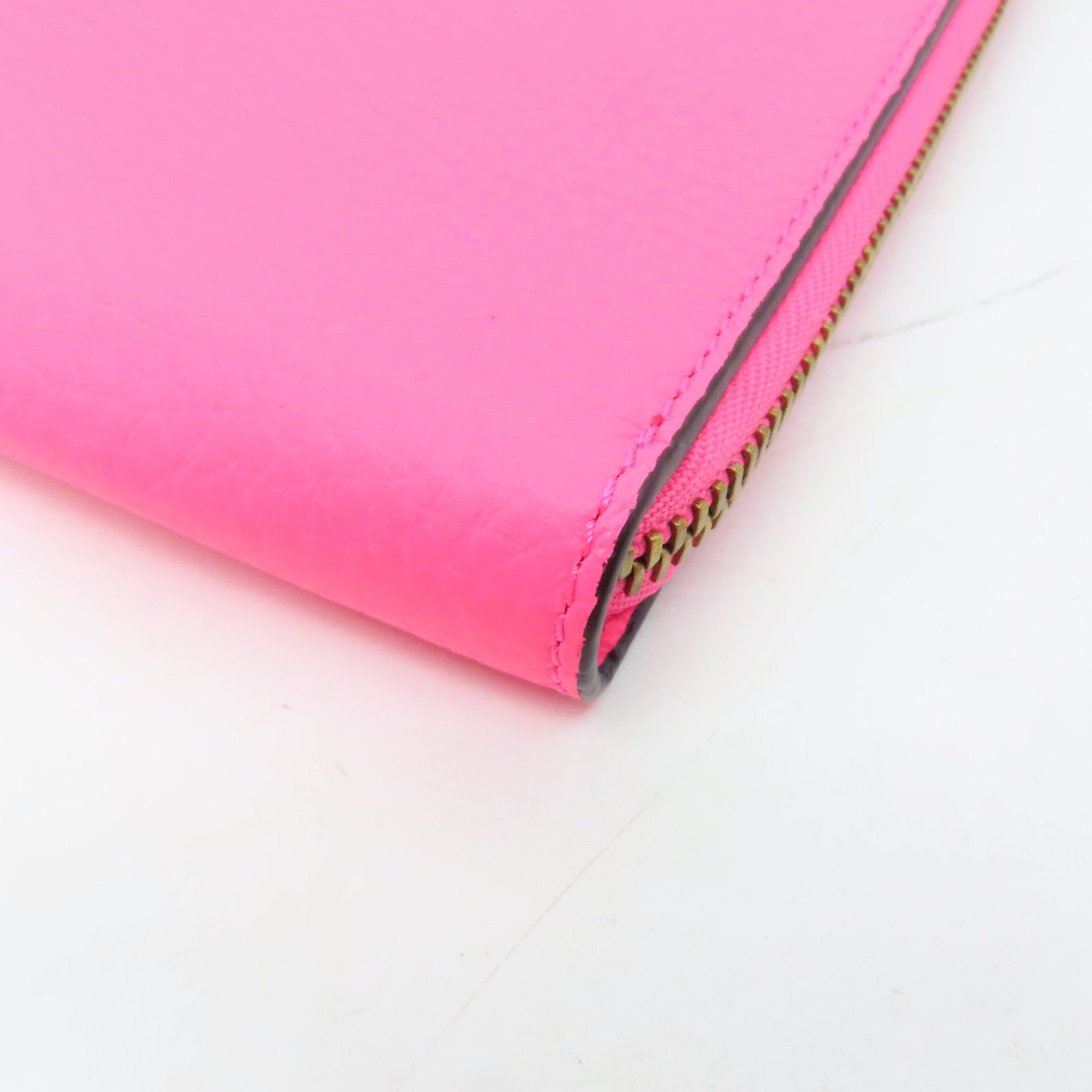 BURBERRY 牛皮皮革Clutch Bag金扣手拿包粉紅色