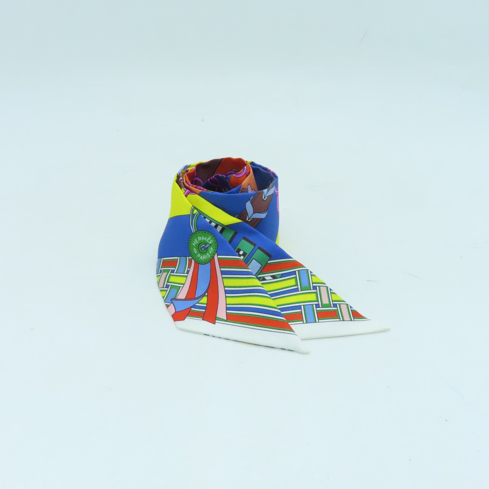 HERMES Silk Twilly Scarf Color