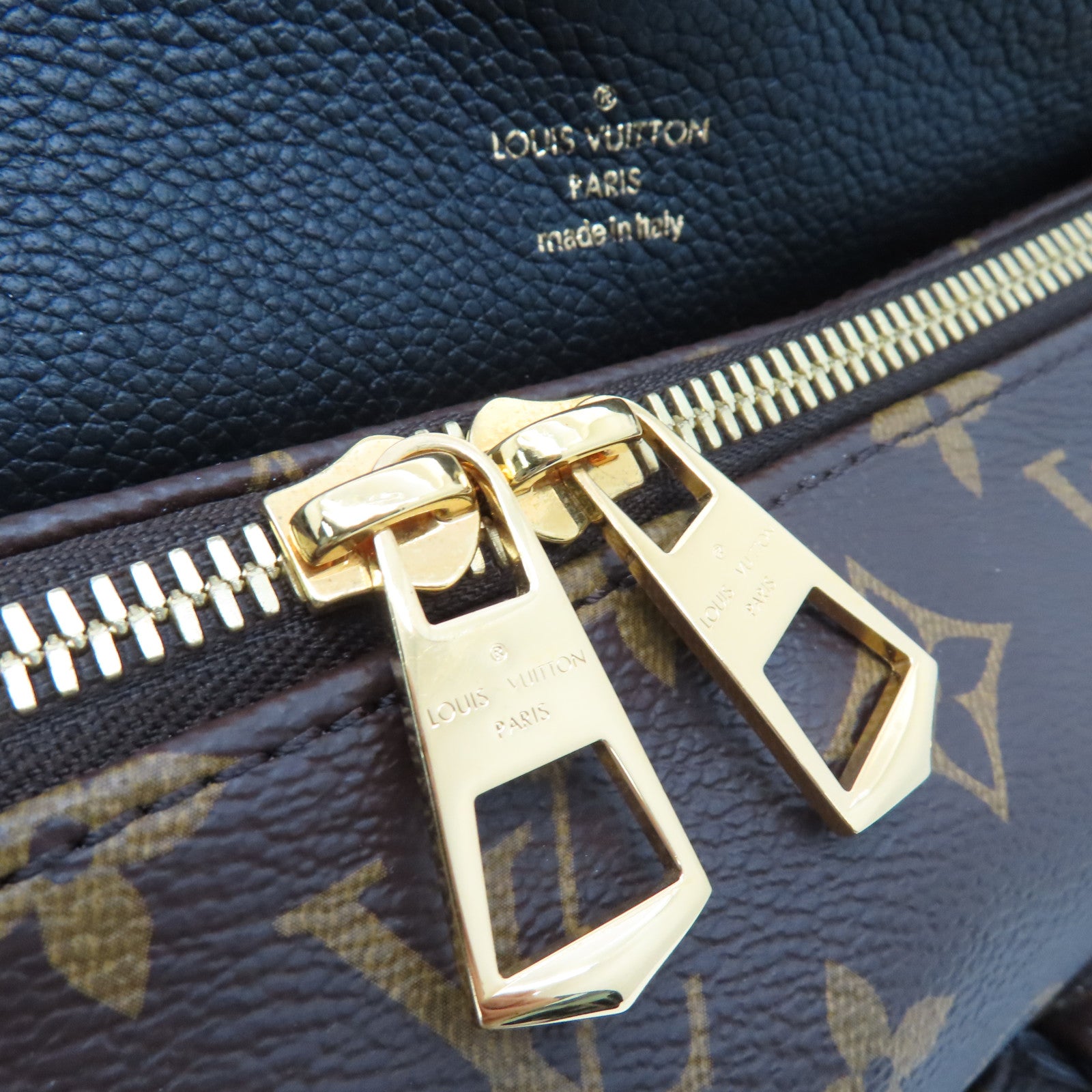 LOUIS VUITTON Monogram Manhattan金扣手挽袋啡色