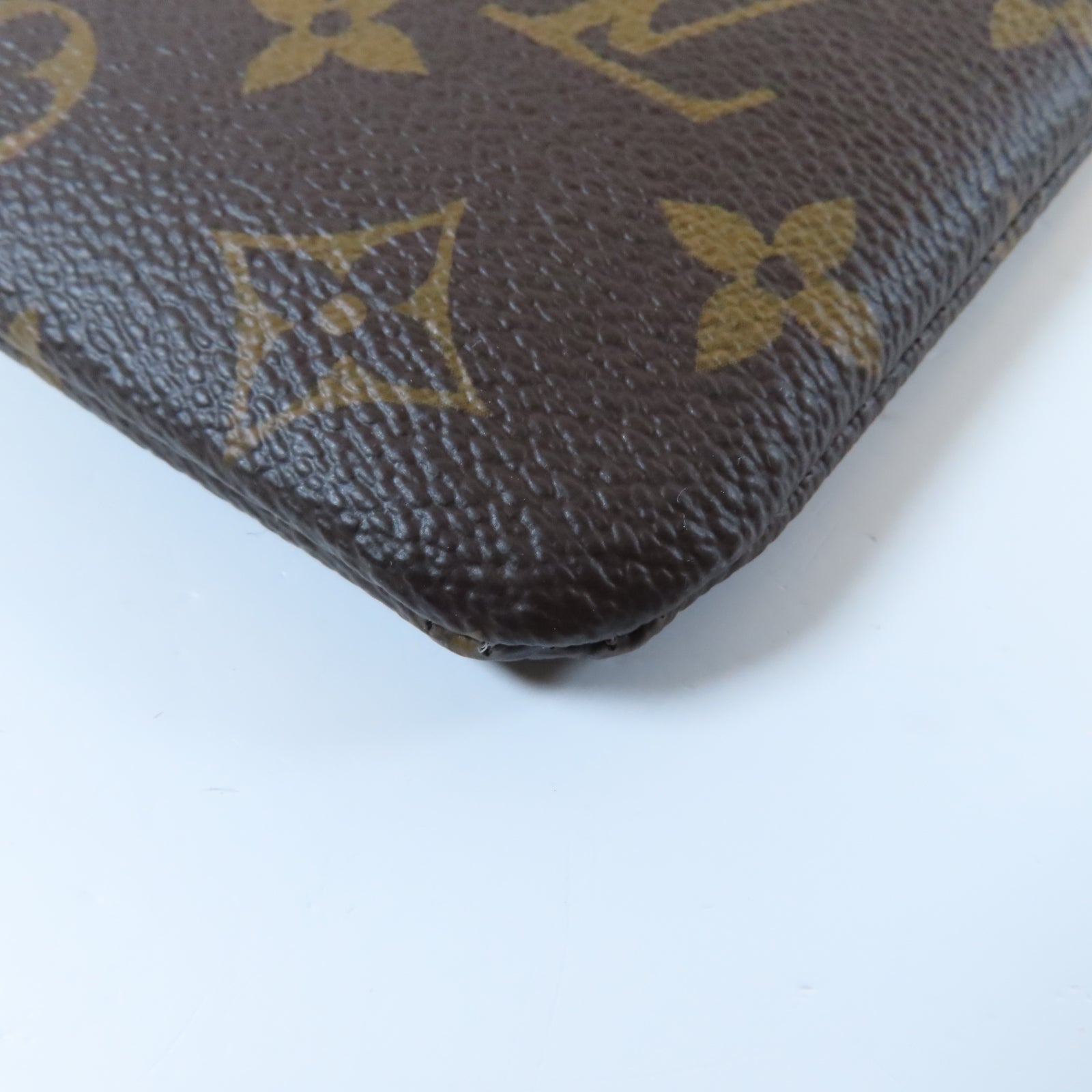 LOUIS VUITTON Monogram Daily Pouch金扣手拿包啡色/粉紅色
