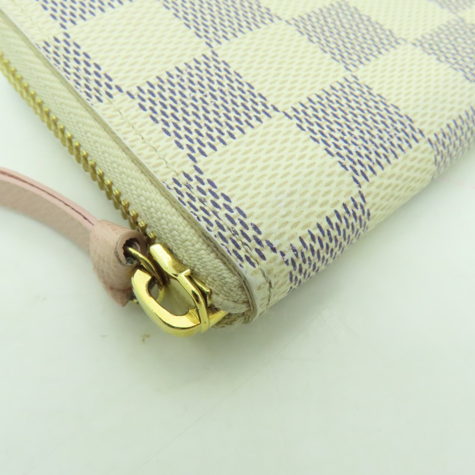 LOUIS VUITTON Damier Azur Clemence Wallet金扣長錢包白色