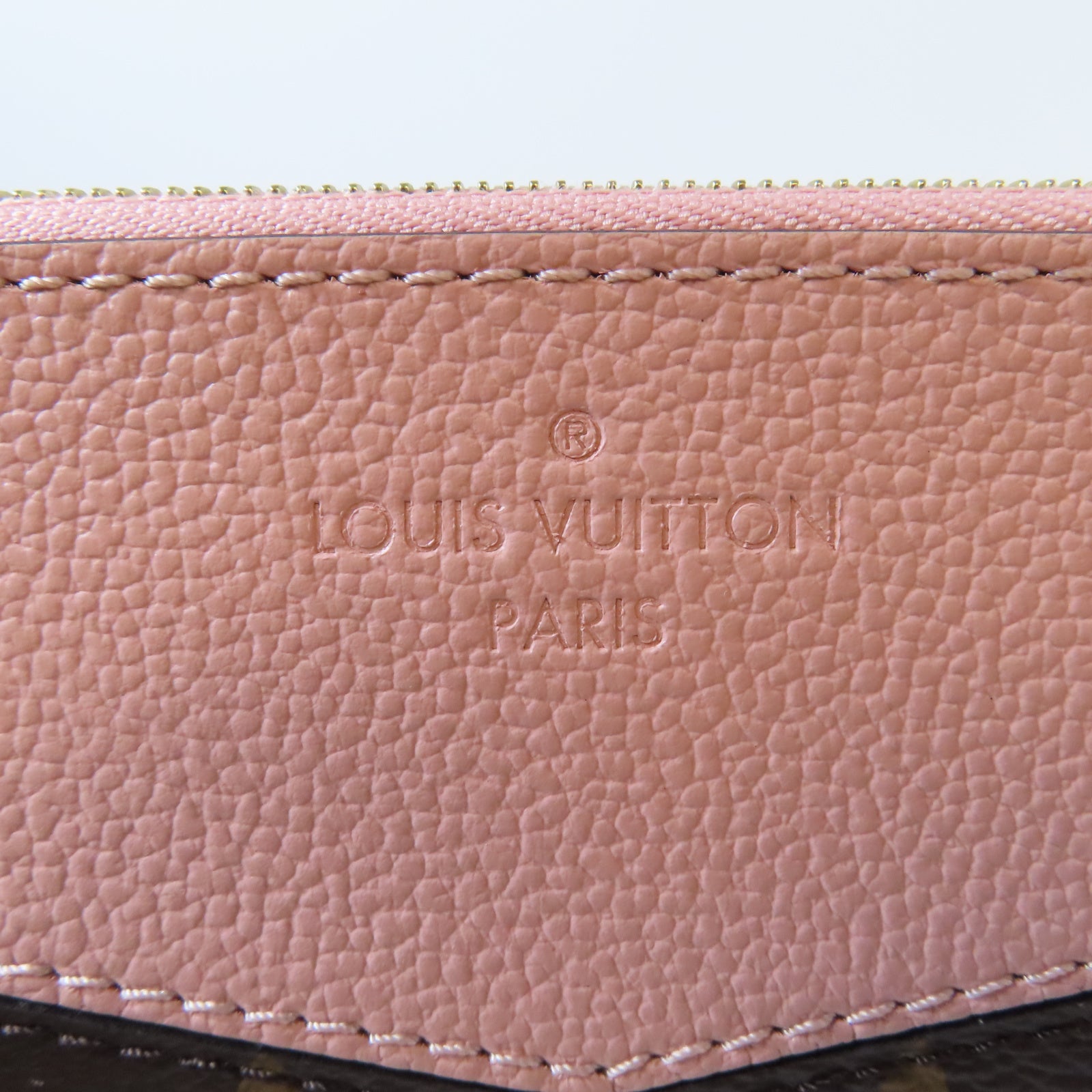LOUIS VUITTON Monogram Daily Pouch金扣手拿包啡色/粉紅色