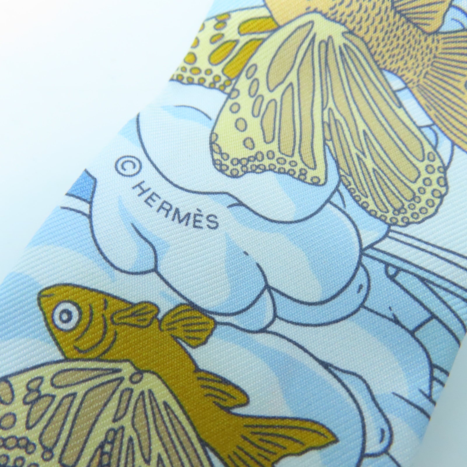 HERMES Silk Twilly Scarf White/Blue