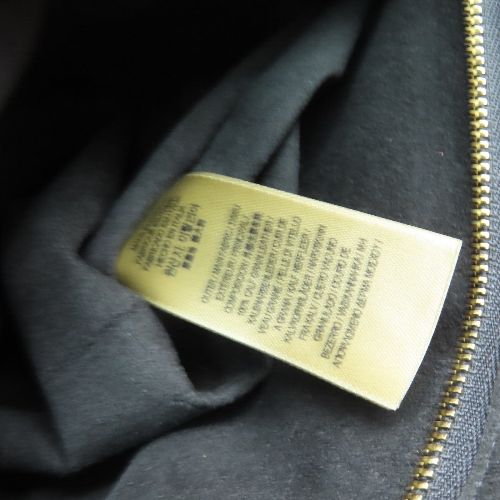 BURBERRY 牛皮皮革Clutch Bag金扣手拿包粉紅色