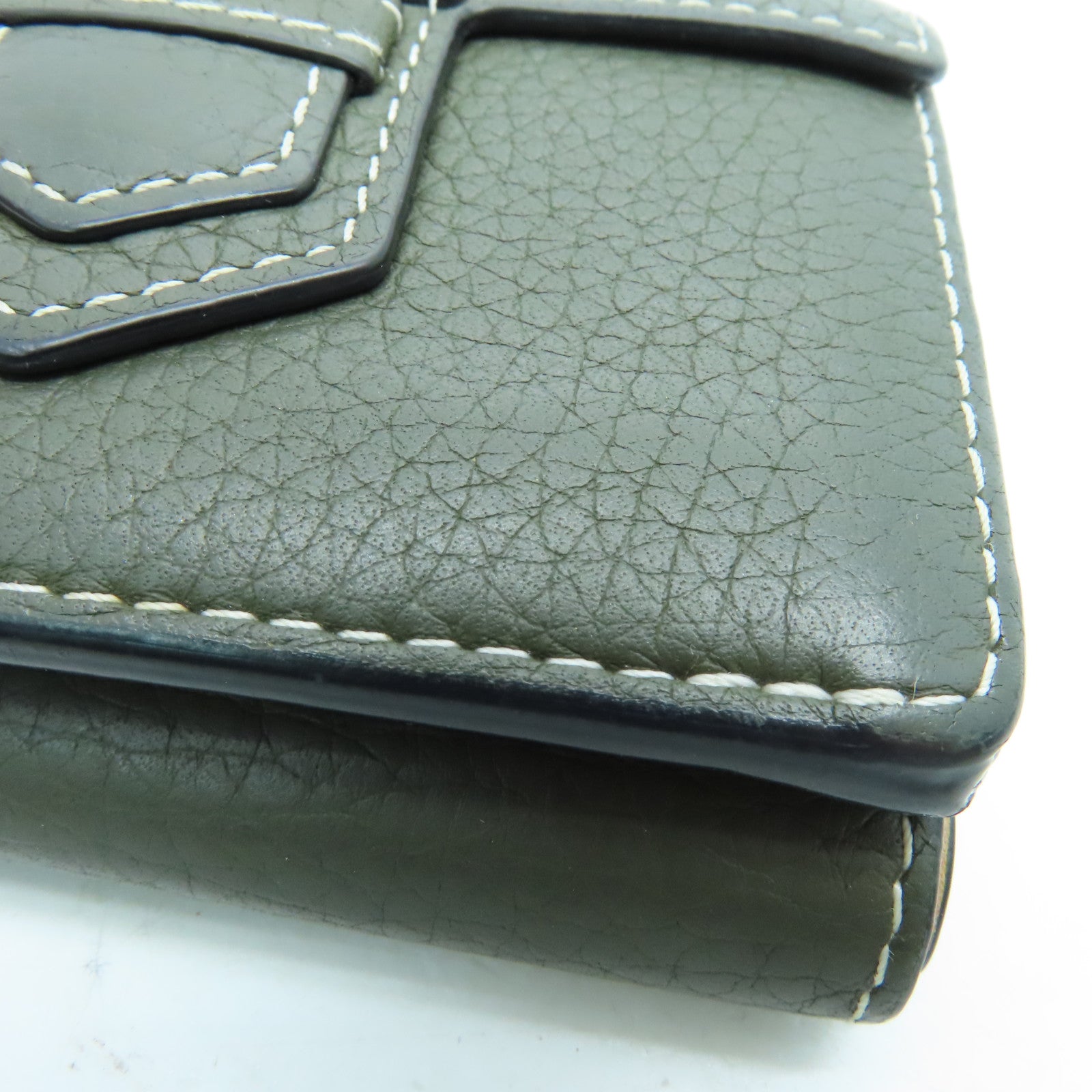 SELECTION Calfskin Leather Presse Trifold Wallet Gold Buckle Wallet Green