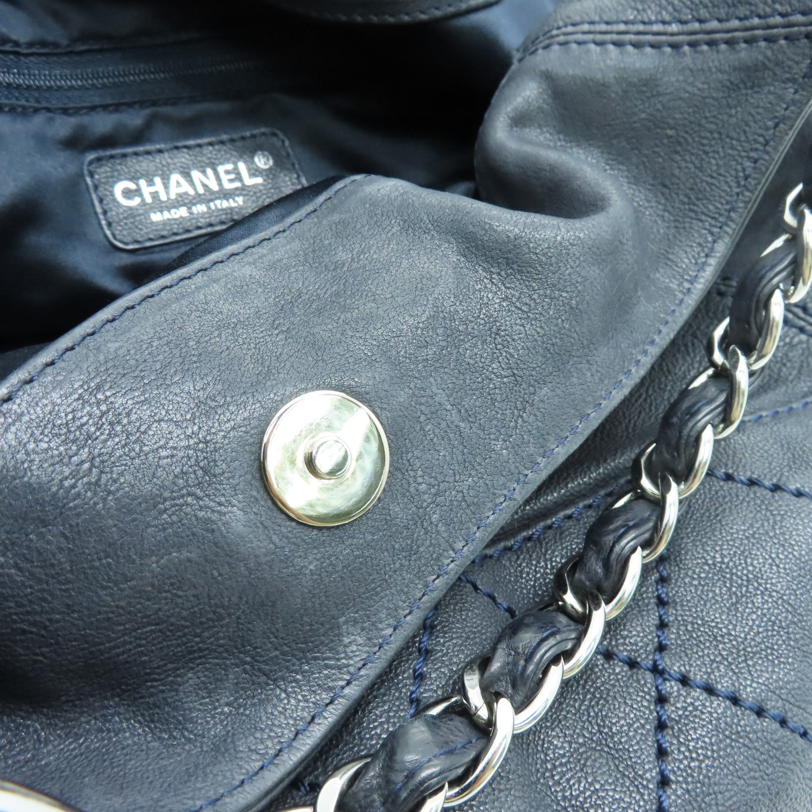 CHANEL Cowhide Leather Chain Shoulder Silver Buckle Shoulder Bag Gray