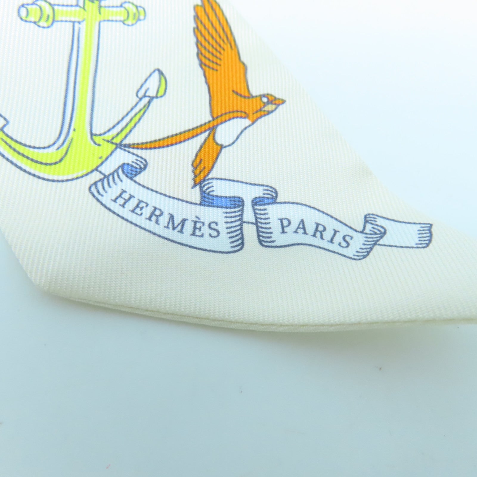 HERMES Silk Twilly Scarf White/Blue