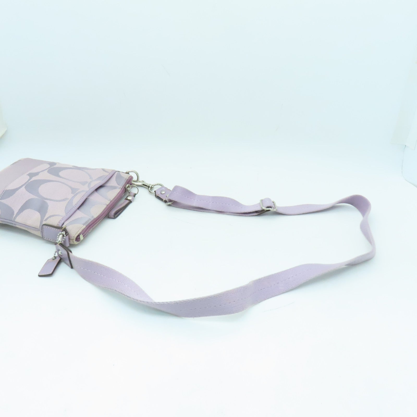 COACH 帆布Shoulder Bag銀扣肩背袋紫色
