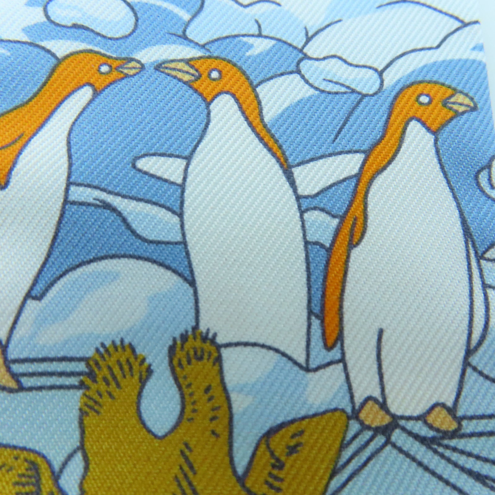 HERMES Silk Twilly Scarf White/Blue