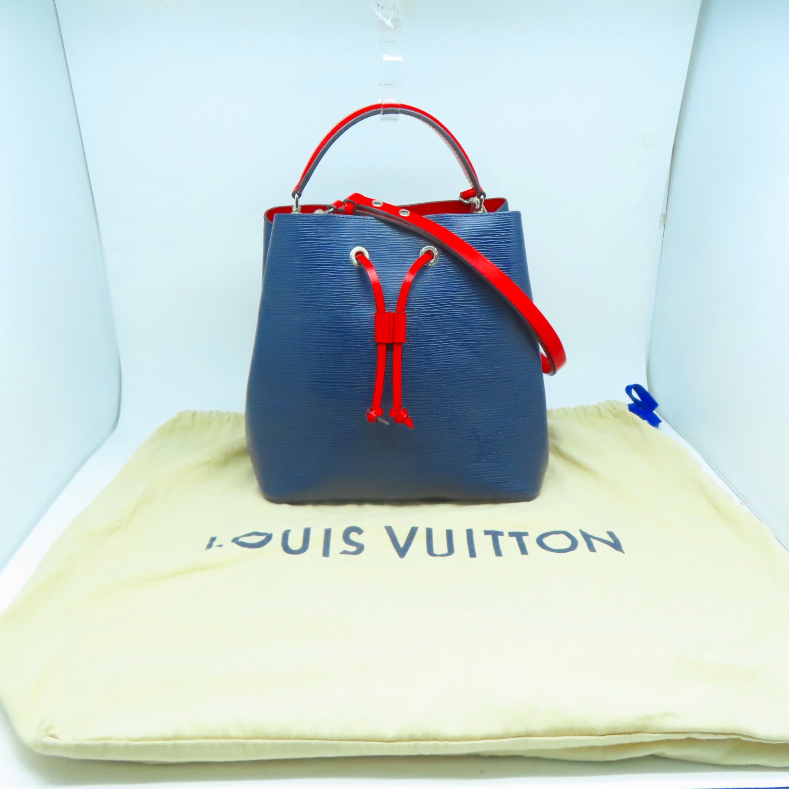 LOUIS VUITTON Epi Neo Noe MM銀扣手挽肩背兩用袋藍色/紅色