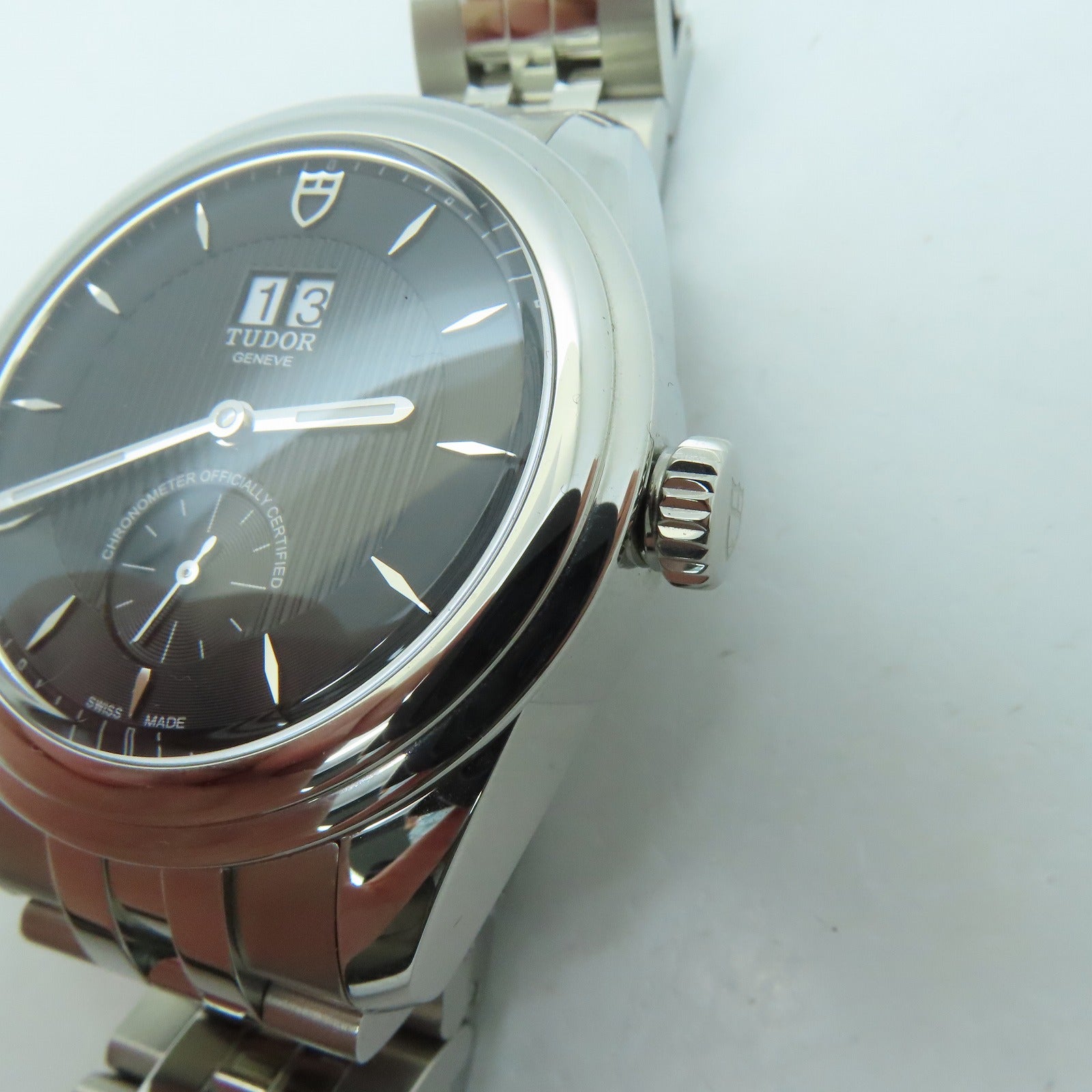 TUDOR Glamour Double Day不锈钢手表自动机芯黑色