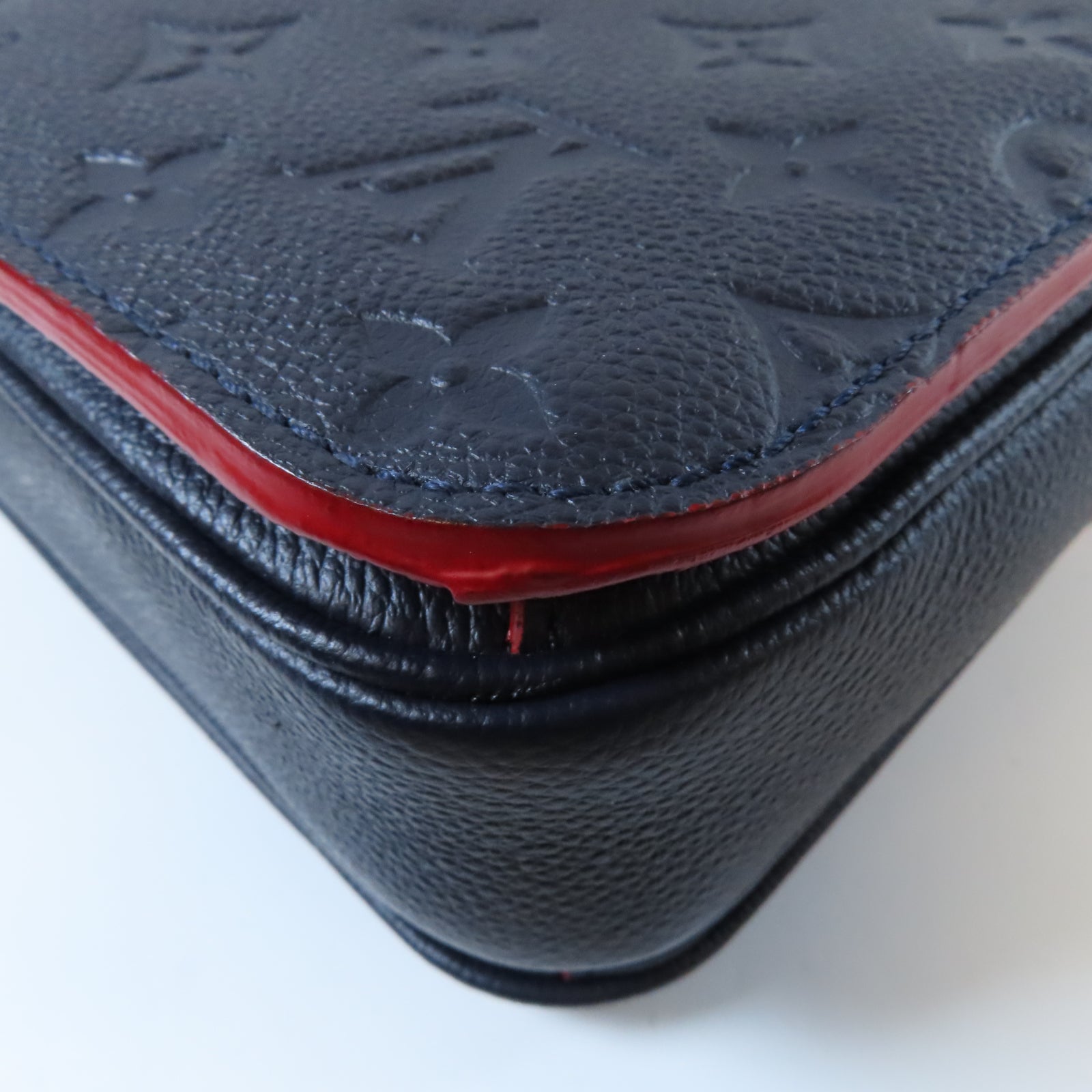 LOUIS VUITTON Monogram Empreinte Pochette Metis金扣手挽肩背兩用袋深藍色