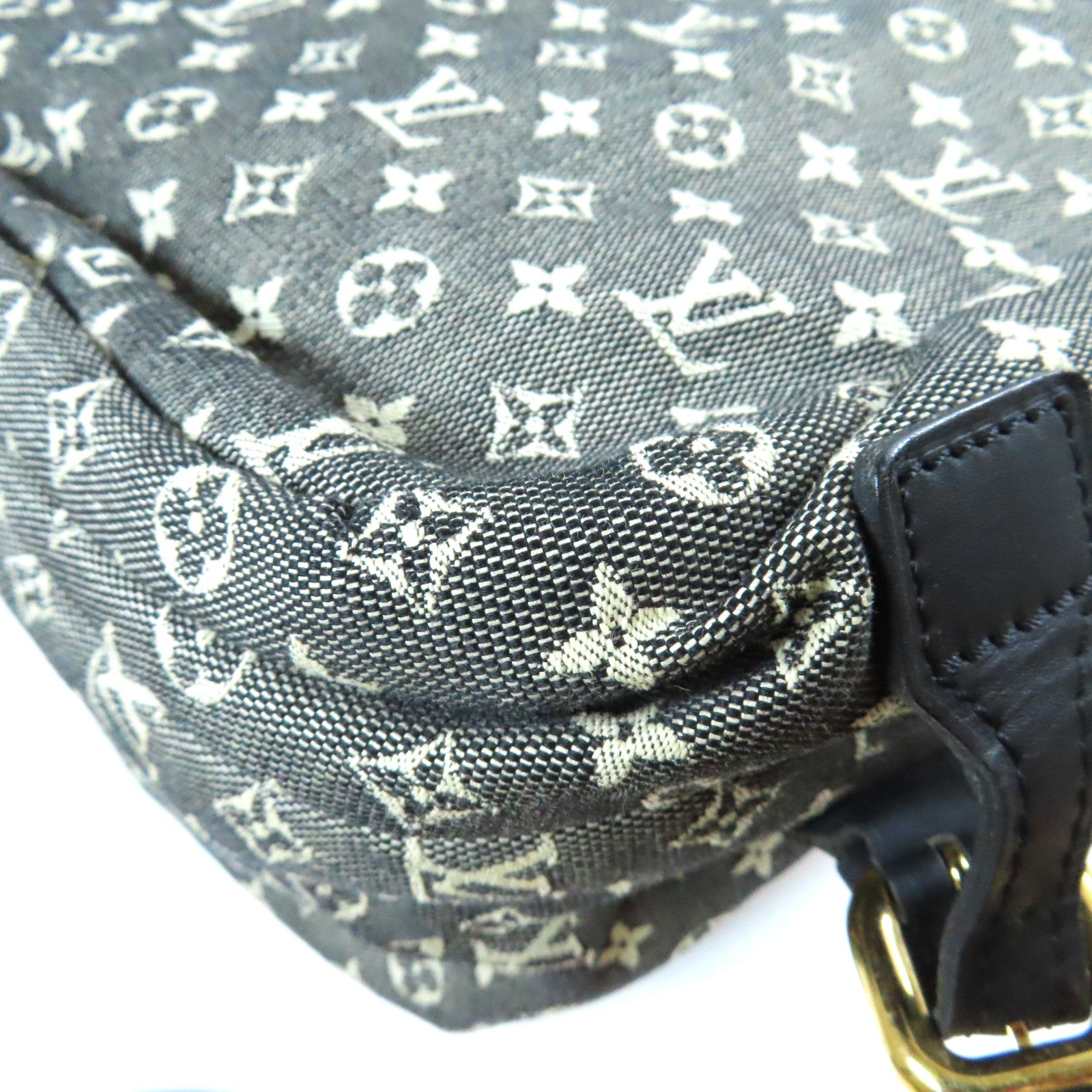 LOUIS VUITTON Monogram Mini Sac Maman金扣肩背袋黑色/白色