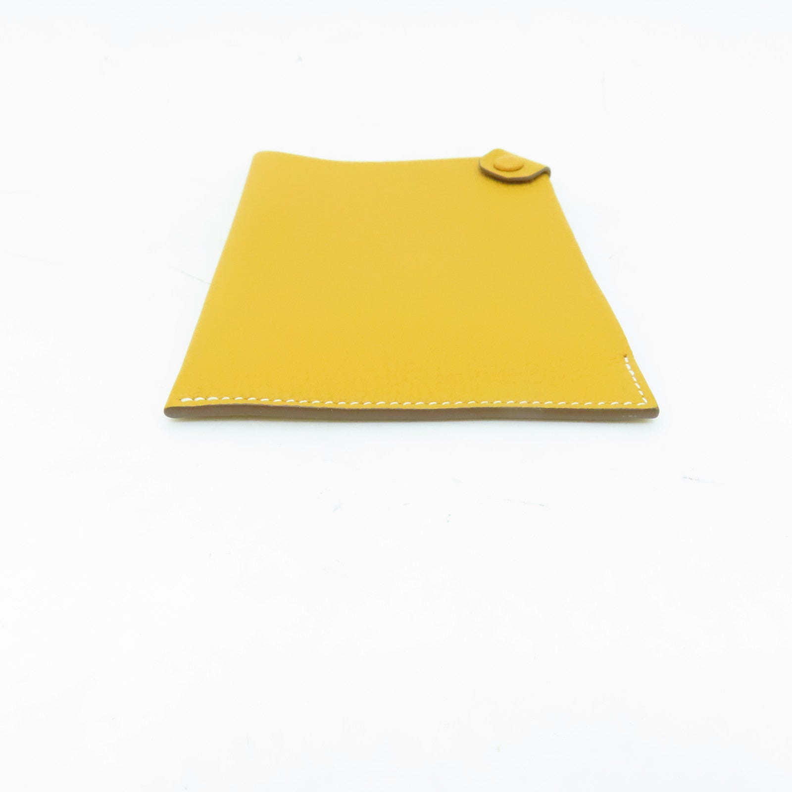 HERMES Evercolor皮革Passport Case銀扣護照套黃色