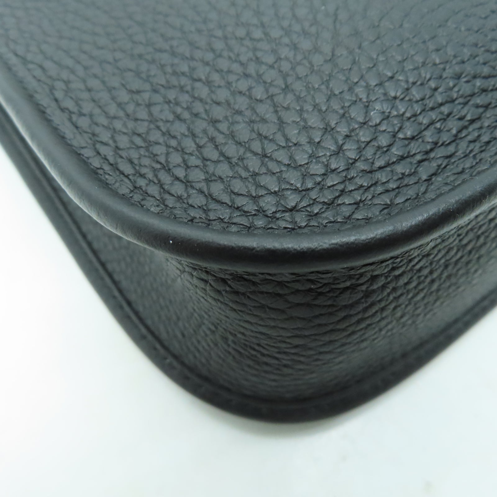 HERMES Clemence皮革Evelyne TPM銀扣肩背袋Noir黑色