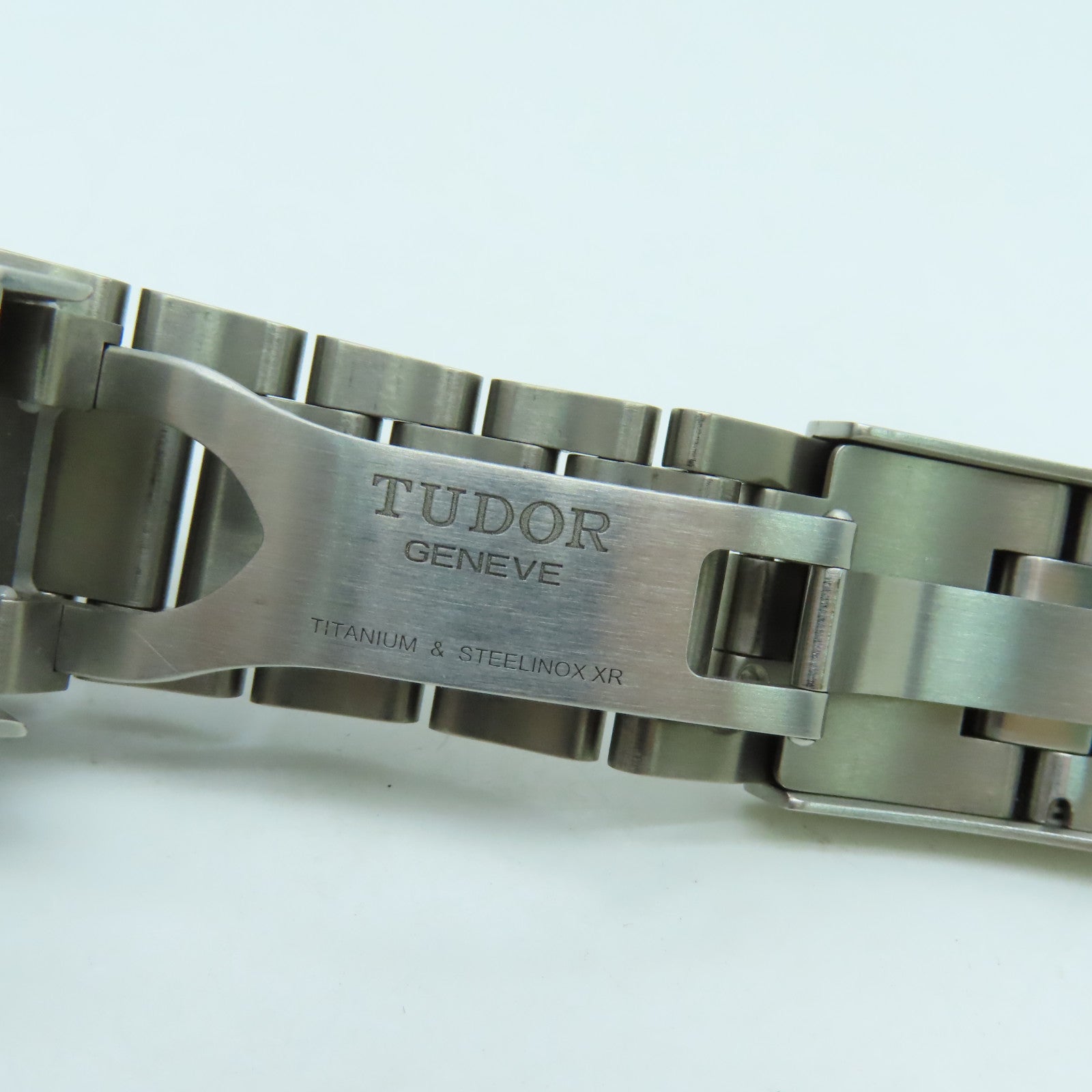 TUDOR Pelagos鈦金手錶自動機芯黑色