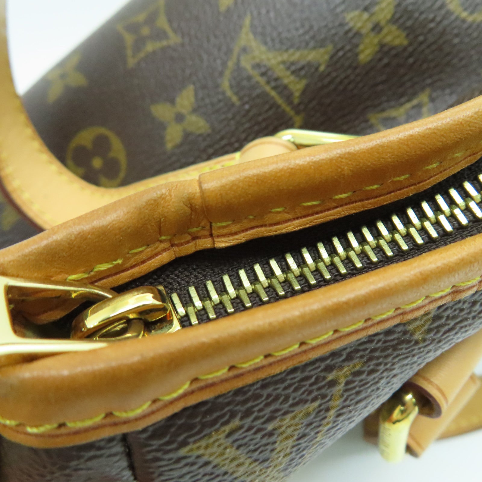 LOUIS VUITTON Monogram Estrela MM金扣肩背袋啡色