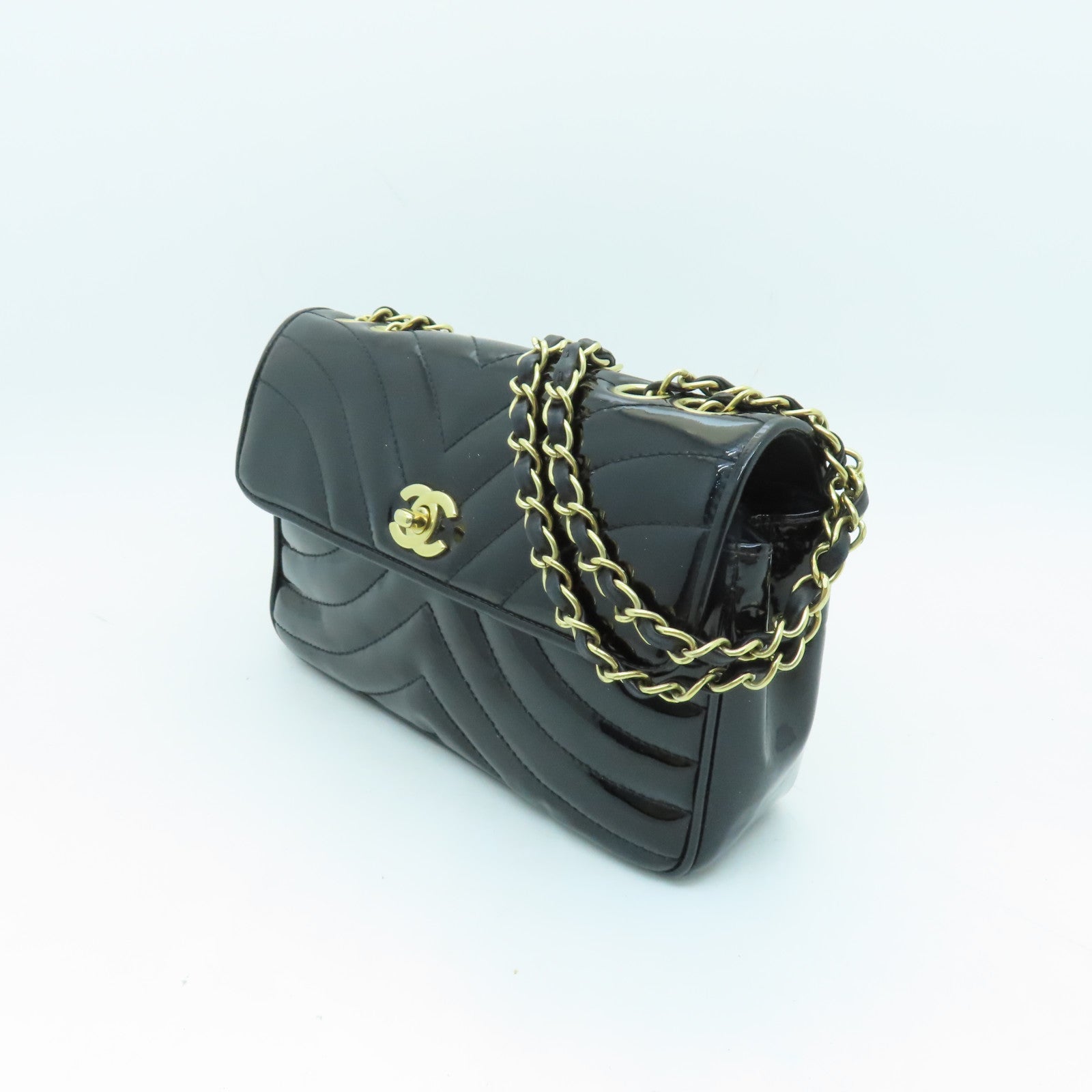 CHANEL 斜紋漆皮皮革Chain Shoulder Bag金扣鏈帶肩背袋黑色