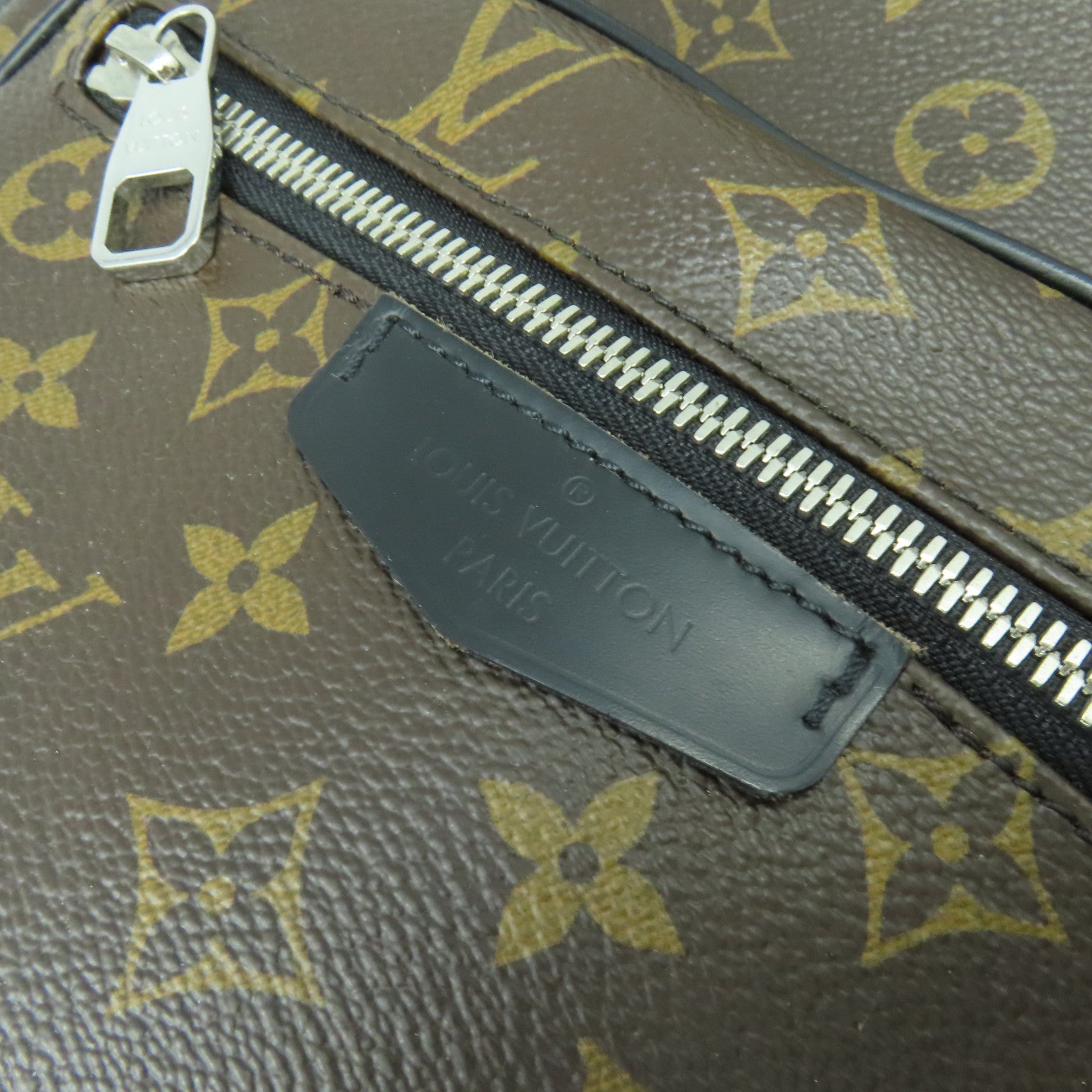 LOUIS VUITTON Monogram Josh銀扣背包黑色/啡色