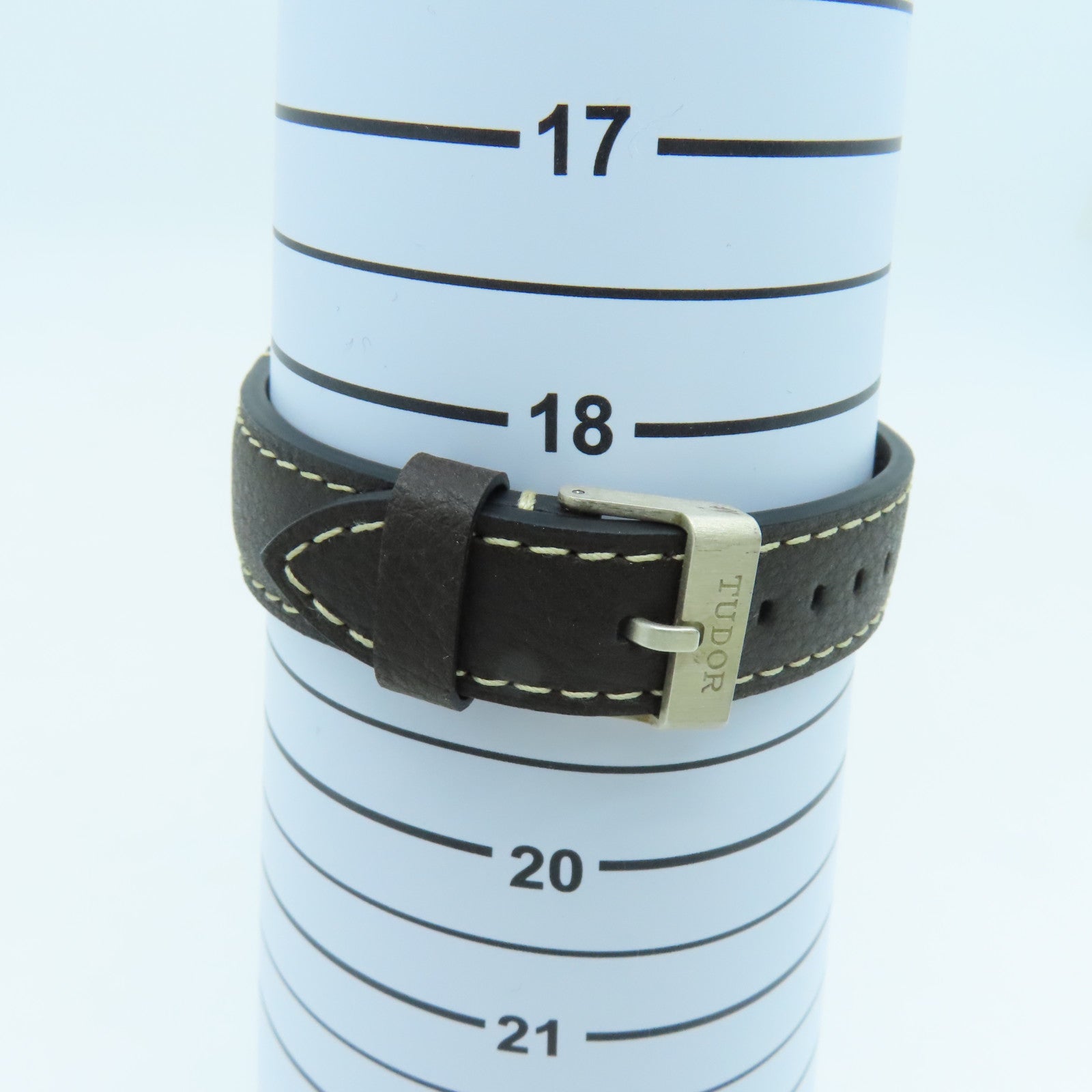 TUDOR Black Bay Fifty-Eight手錶自動機芯灰色