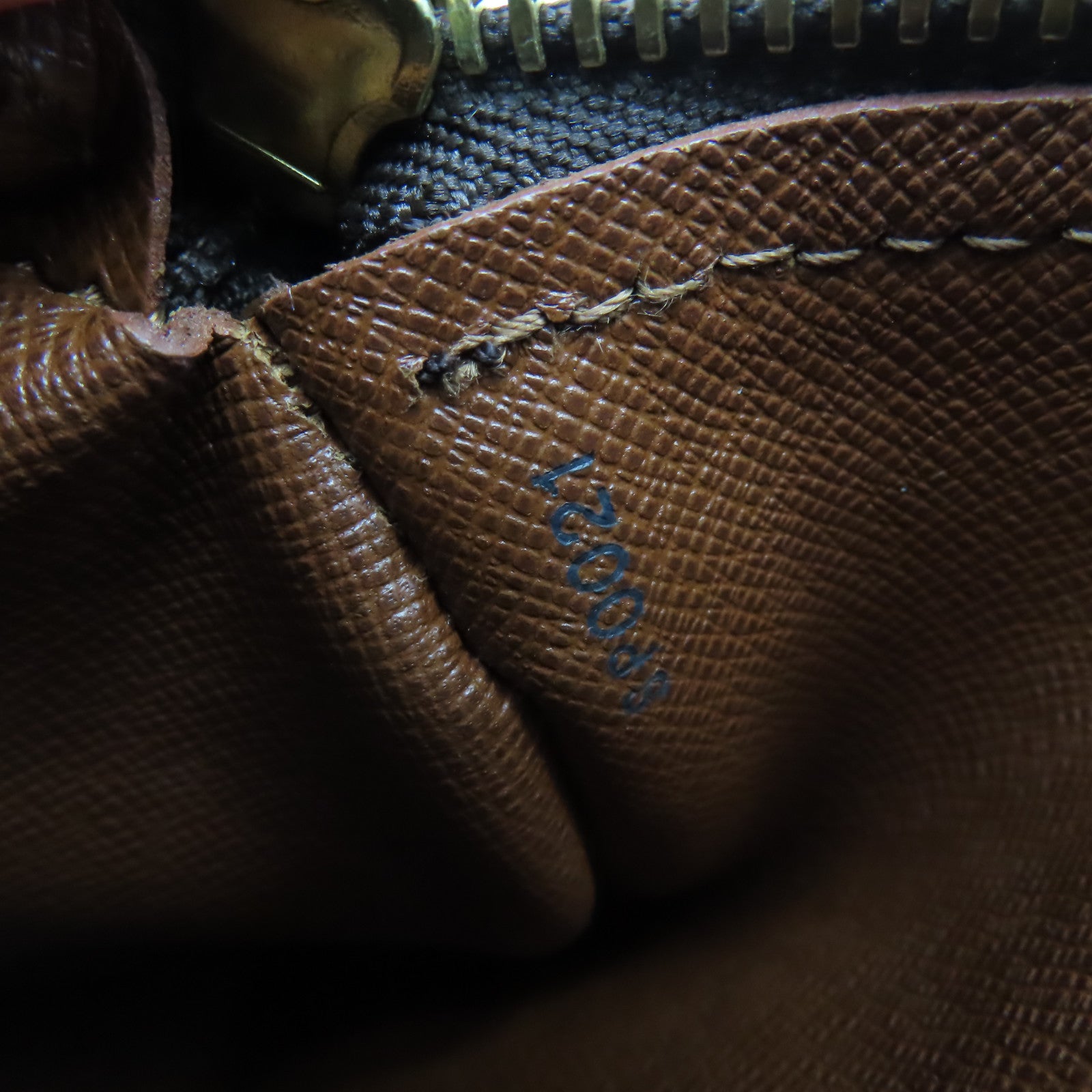 LOUIS VUITTON Monogram Papillon MM Hand Bag手挽袋啡色