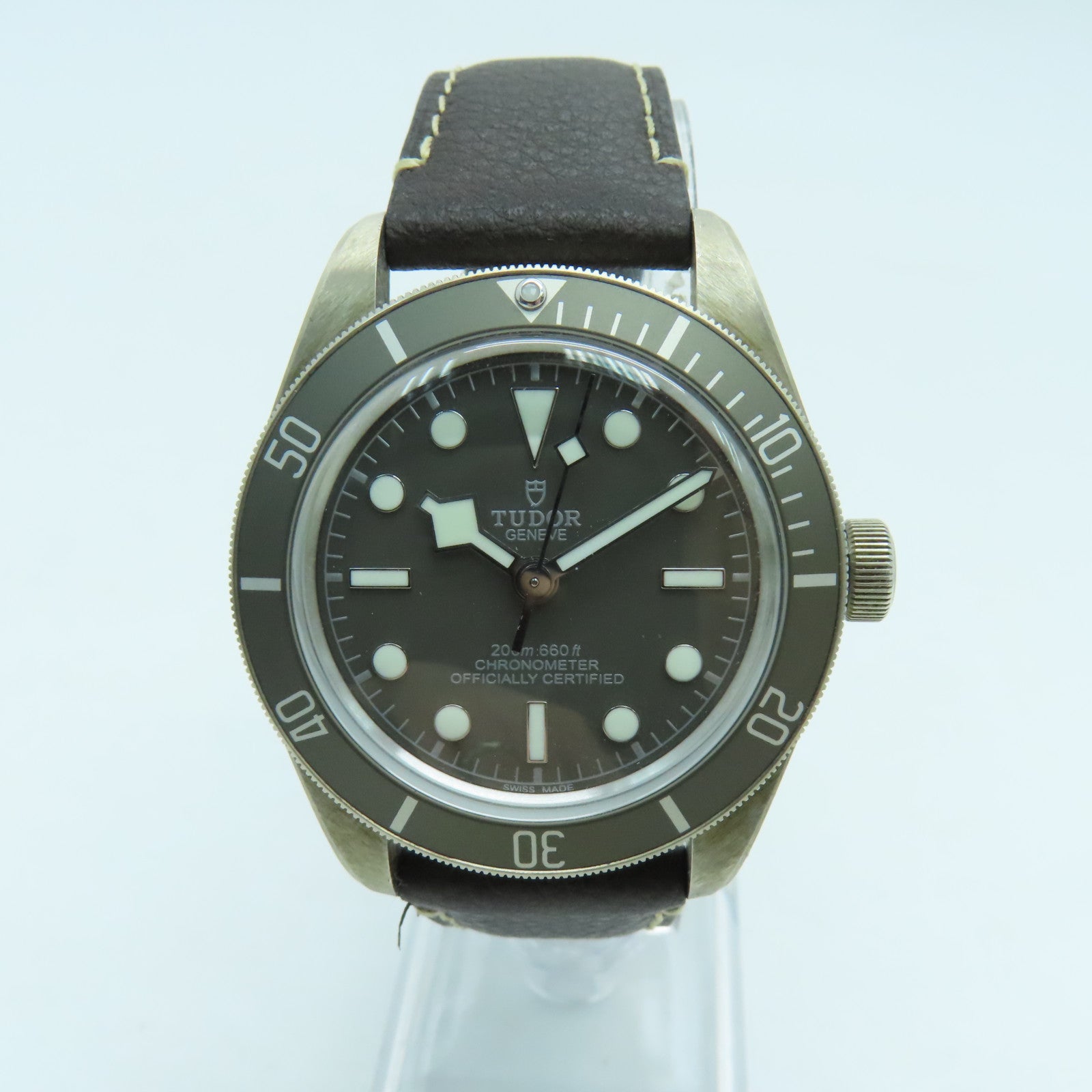 TUDOR Black Bay Fifty-Eight手錶自動機芯灰色