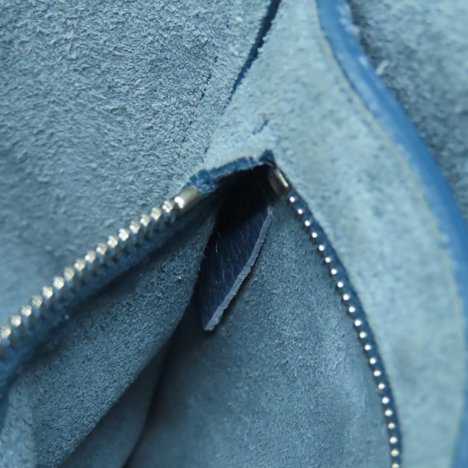 CELINE cowhide leather Sangle Small Bucket shoulder bag with silver buckle