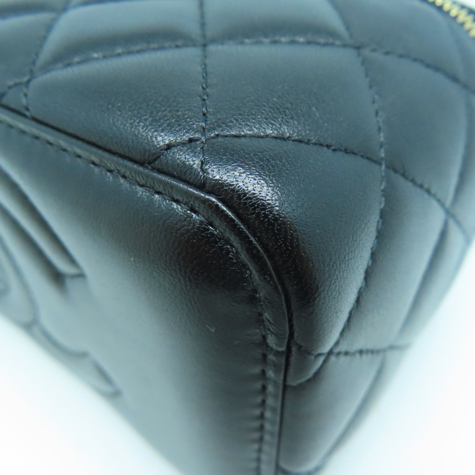 CHANEL 羊皮皮革Handle Vanity Case金扣手挽肩背兩用袋黑色