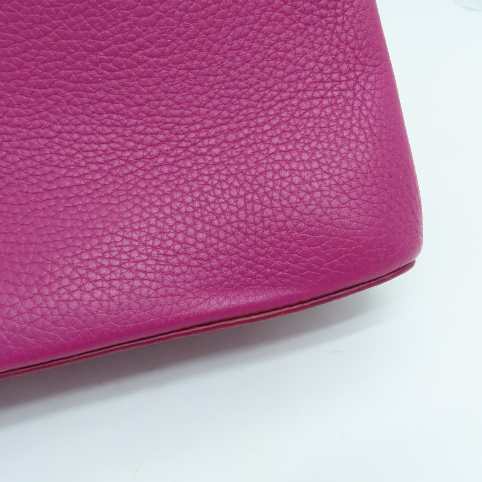 LOUIS VUITTON 牛皮皮革Capucines MM銀扣肩背袋粉紅色/卡其色/綠色
