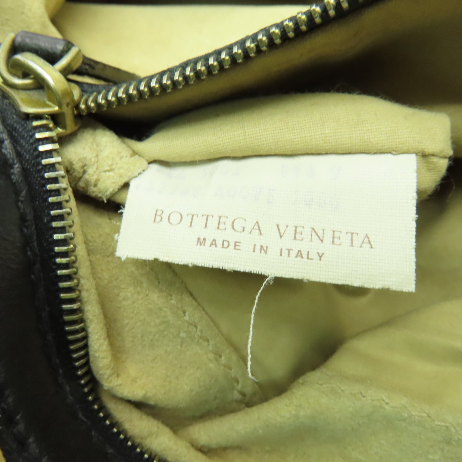 BOTTEGA VENETA 織紋皮革Handbag金扣手挽袋黒色