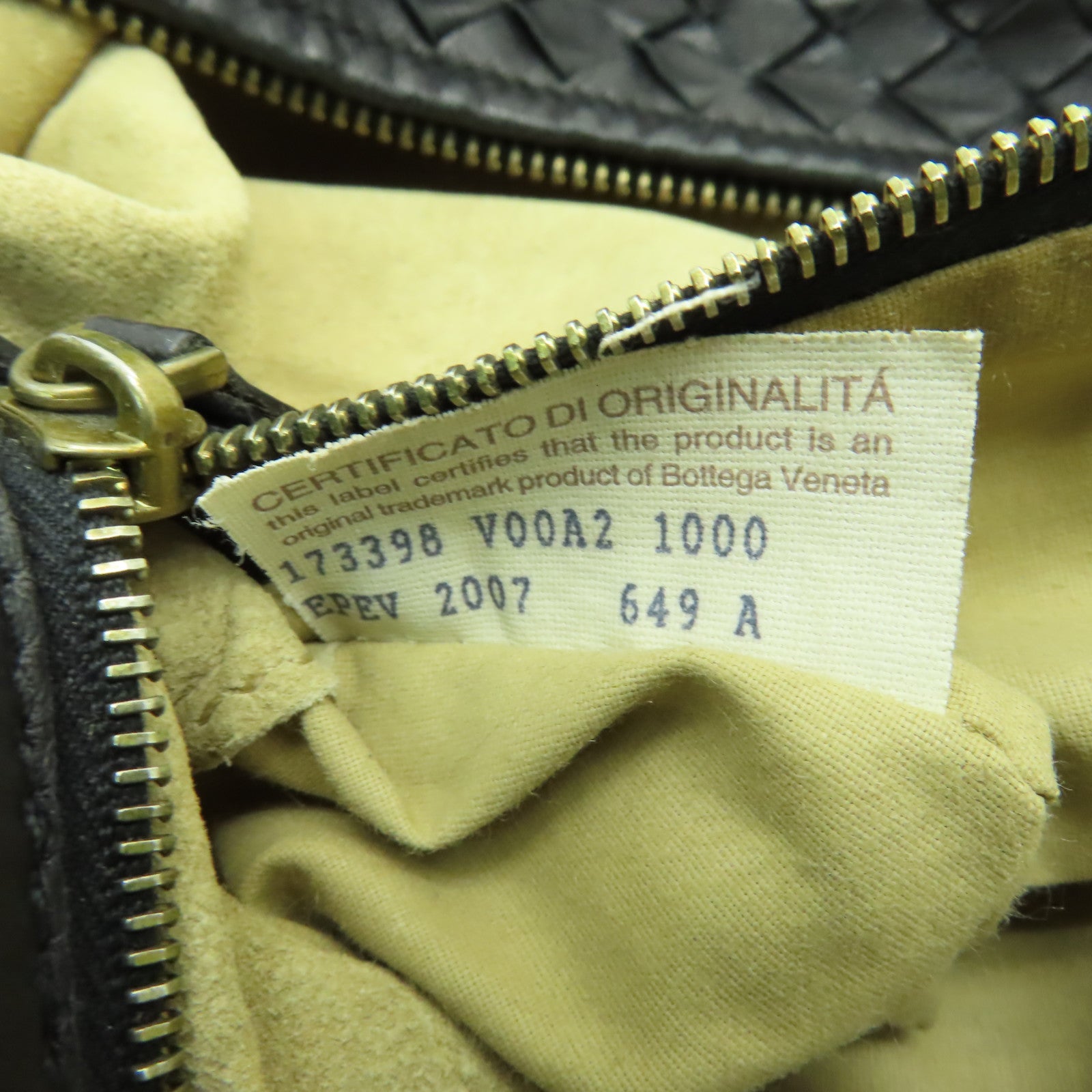 BOTTEGA VENETA 織紋皮革Handbag金扣手挽袋黒色
