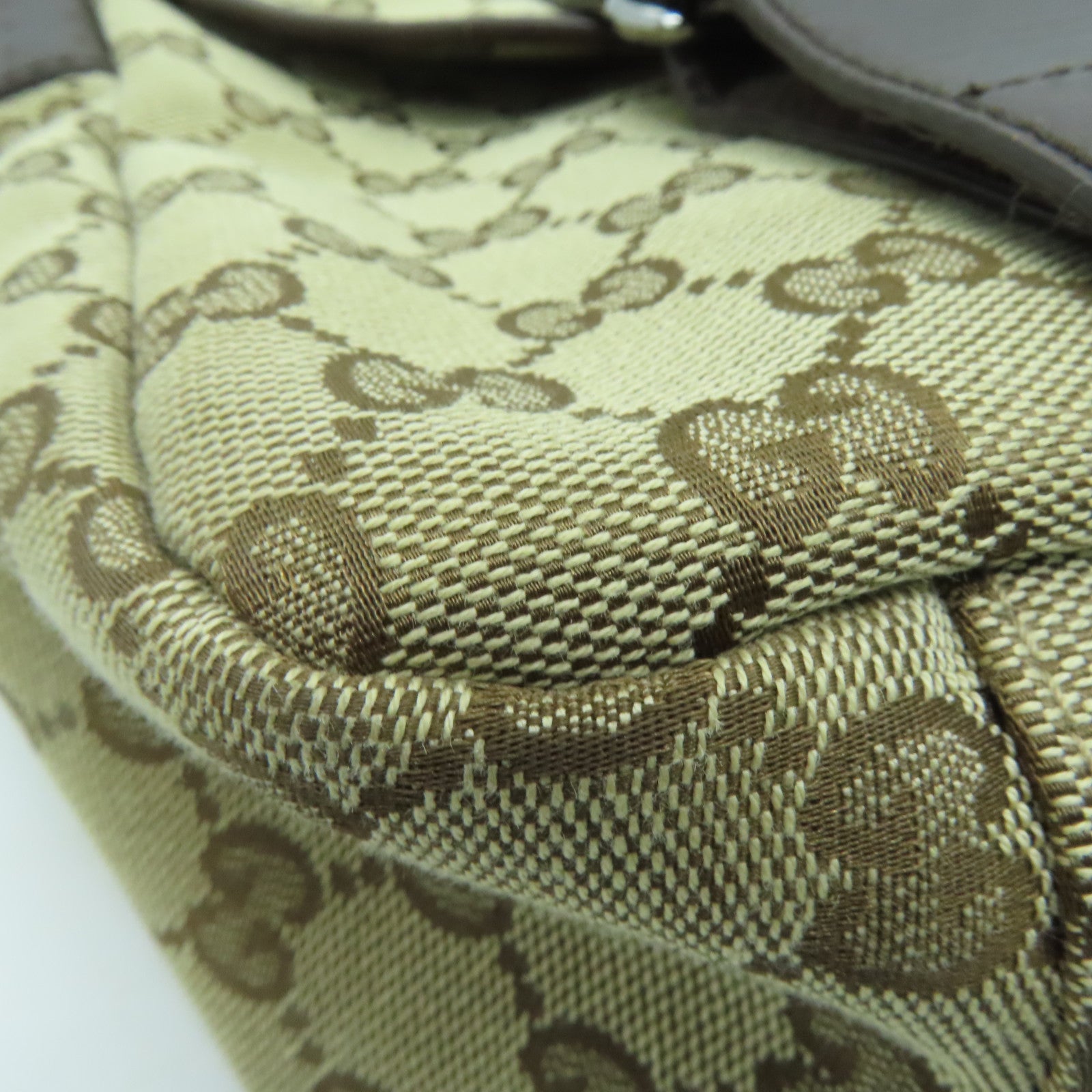 GUCCI 帆布Shoulder Bag銀扣肩背袋啡色
