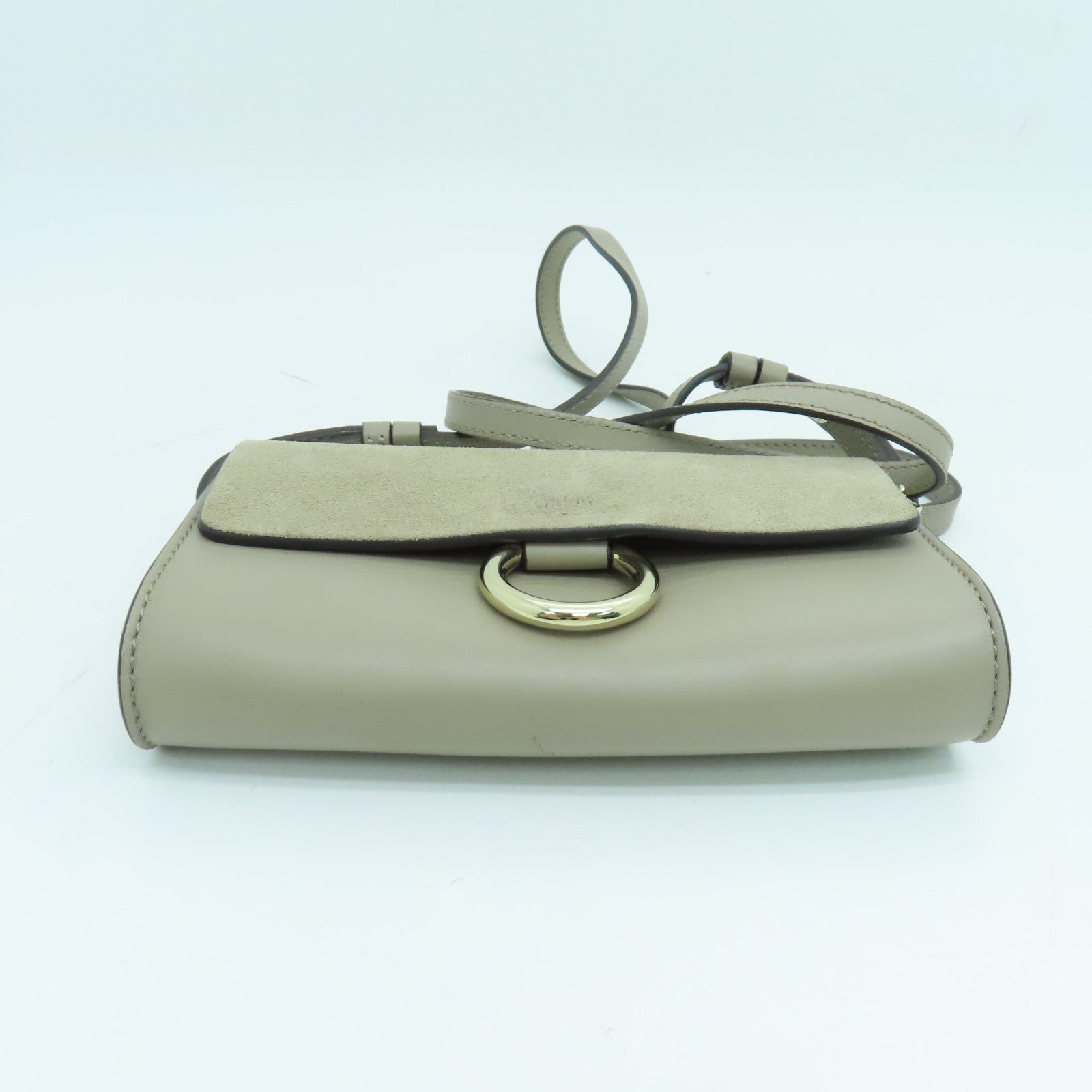 Chloe 【激減優惠】牛皮皮革Faye Wallet On Strap金扣肩背袋灰色