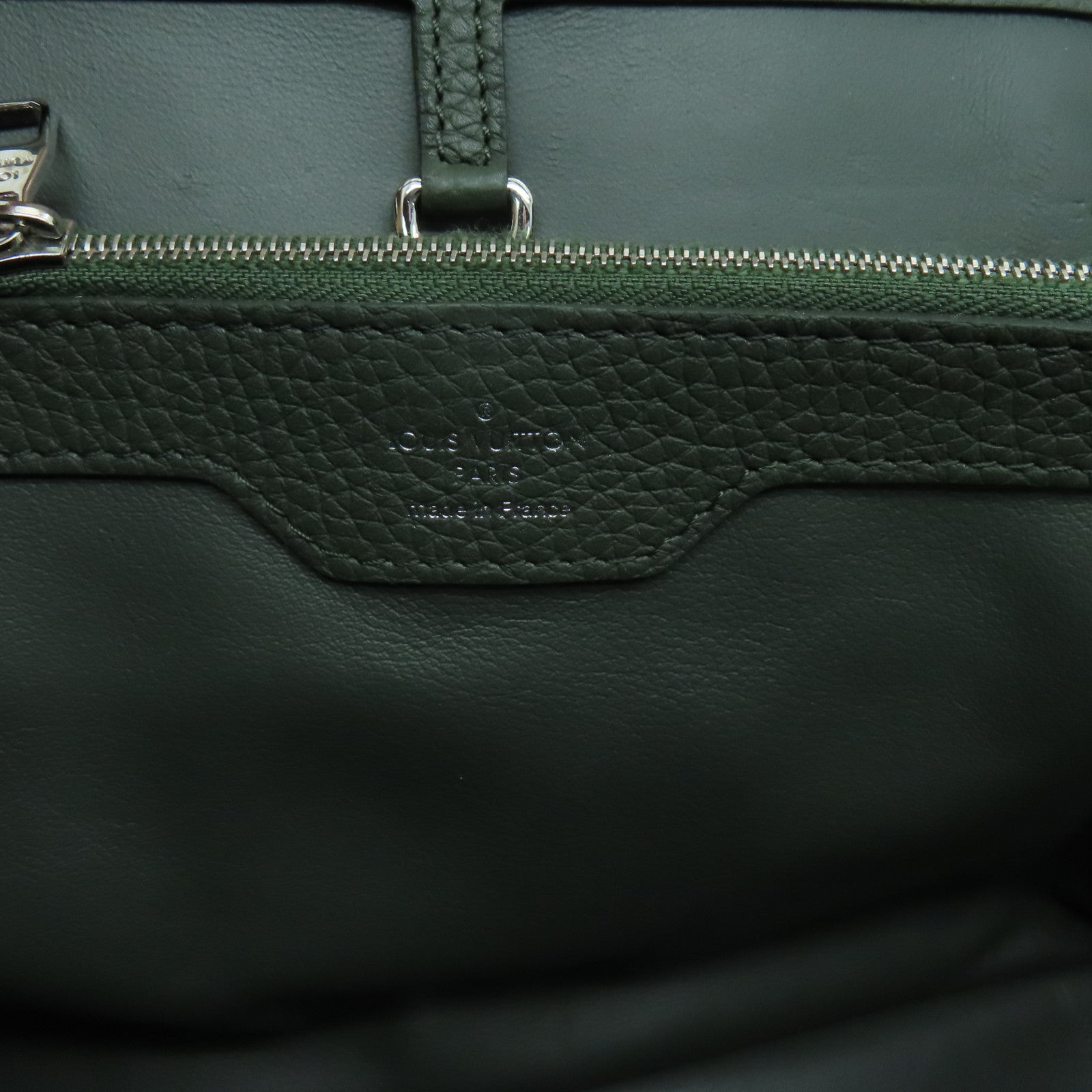 LOUIS VUITTON 牛皮皮革Capucines MM銀扣肩背袋粉紅色/卡其色/綠色