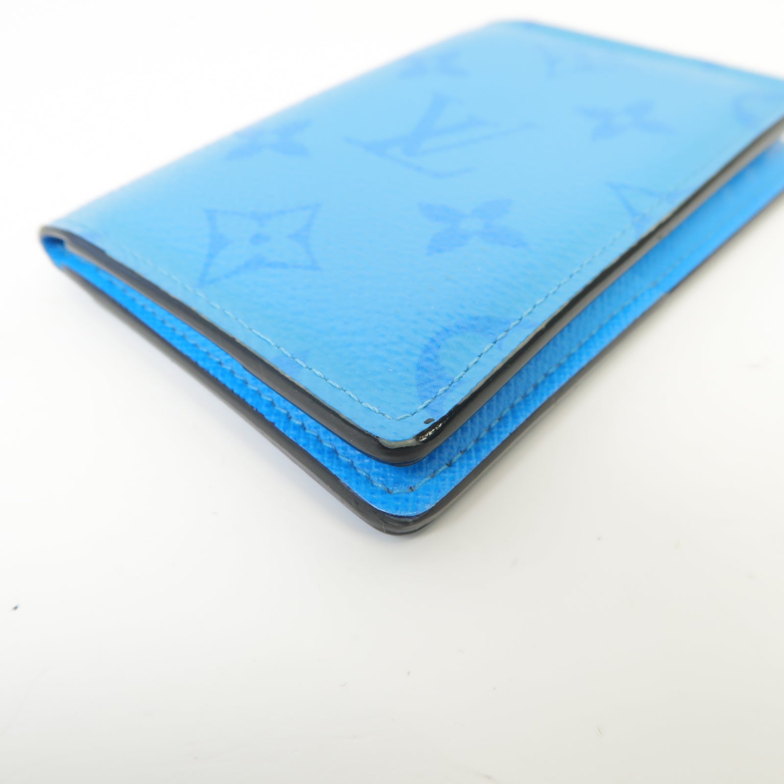 LOUIS VUITTON Taigarama Card Case卡片套藍色