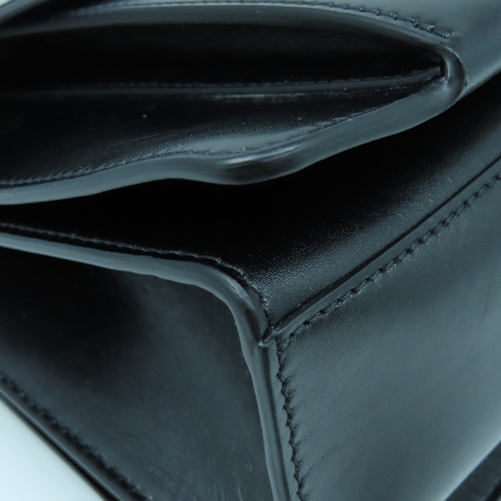 GIVENCHY 【激減優惠】牛皮皮革Chain Shoulder Bag金扣鏈帶肩背袋黑色