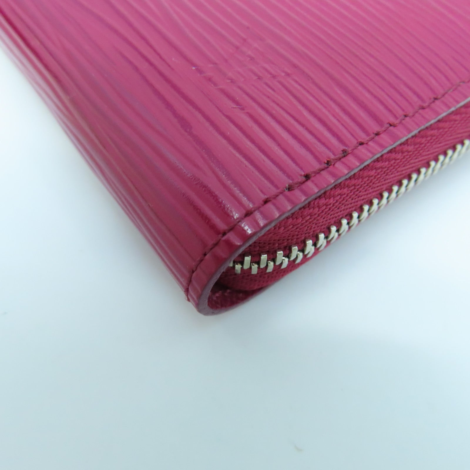 LOUIS VUITTON Epi皮革Zipper Wallet銀扣卡片包紅色