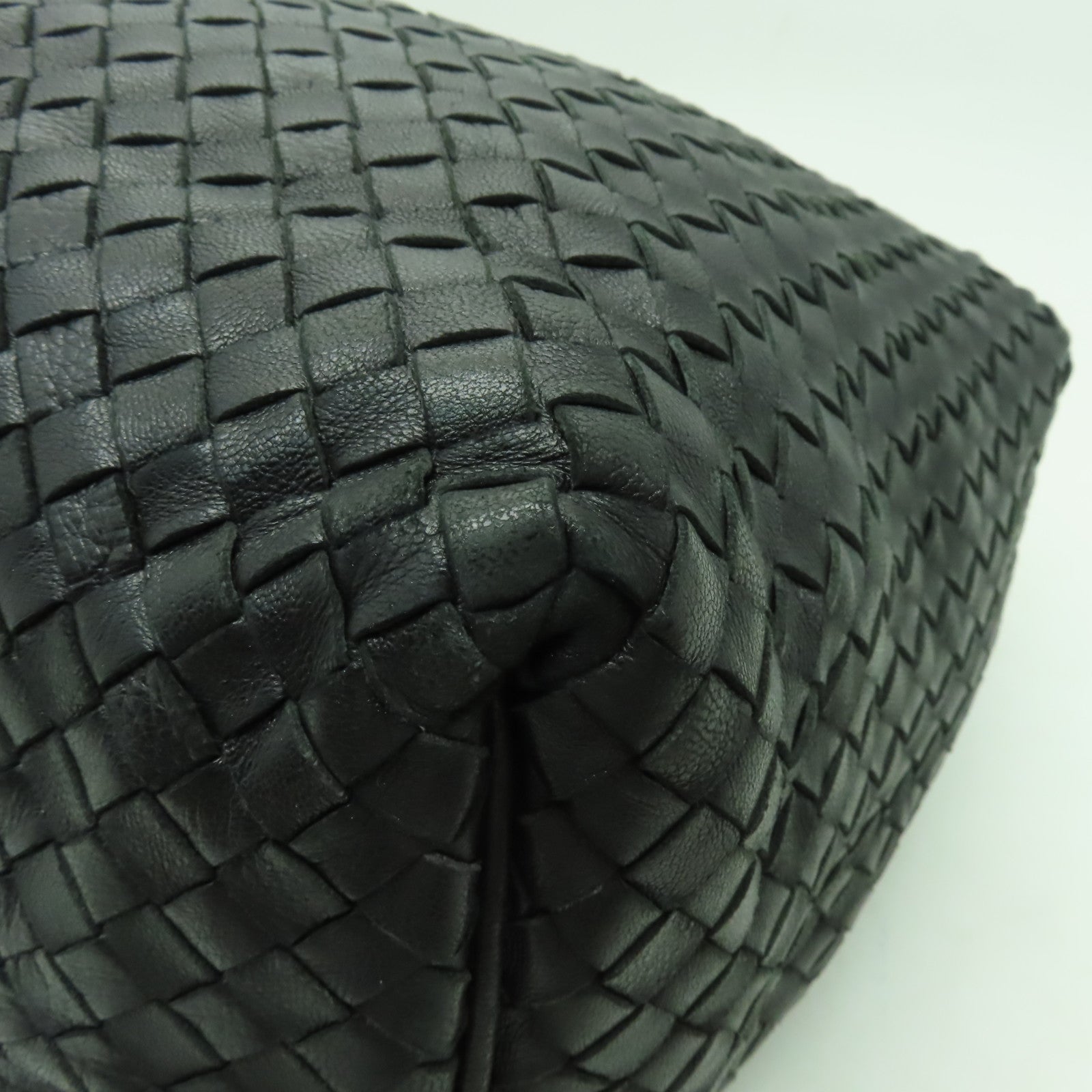 BOTTEGA VENETA 織紋皮革Shoulder Bag金扣肩背袋黒色