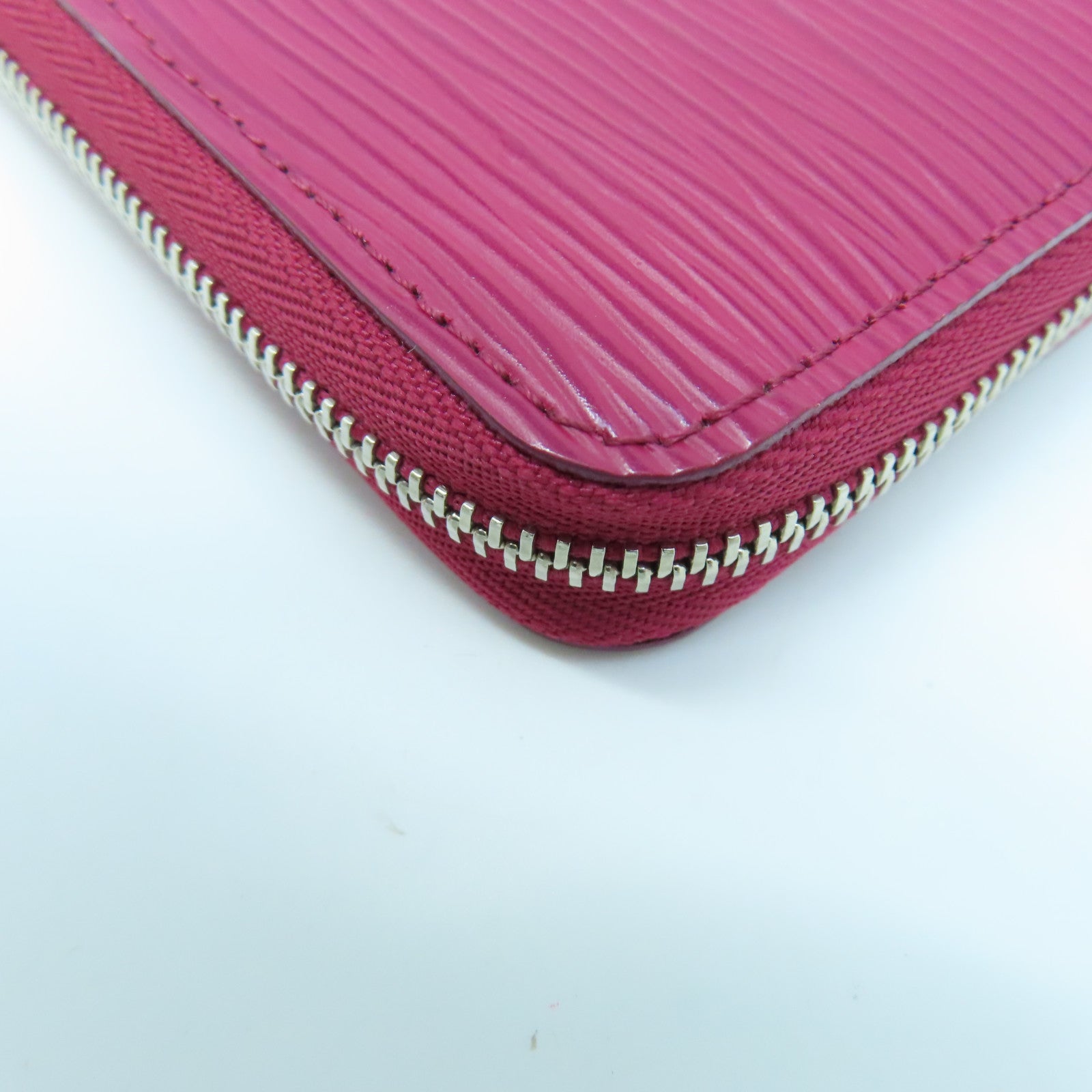 LOUIS VUITTON Epi皮革Zipper Wallet銀扣卡片包紅色