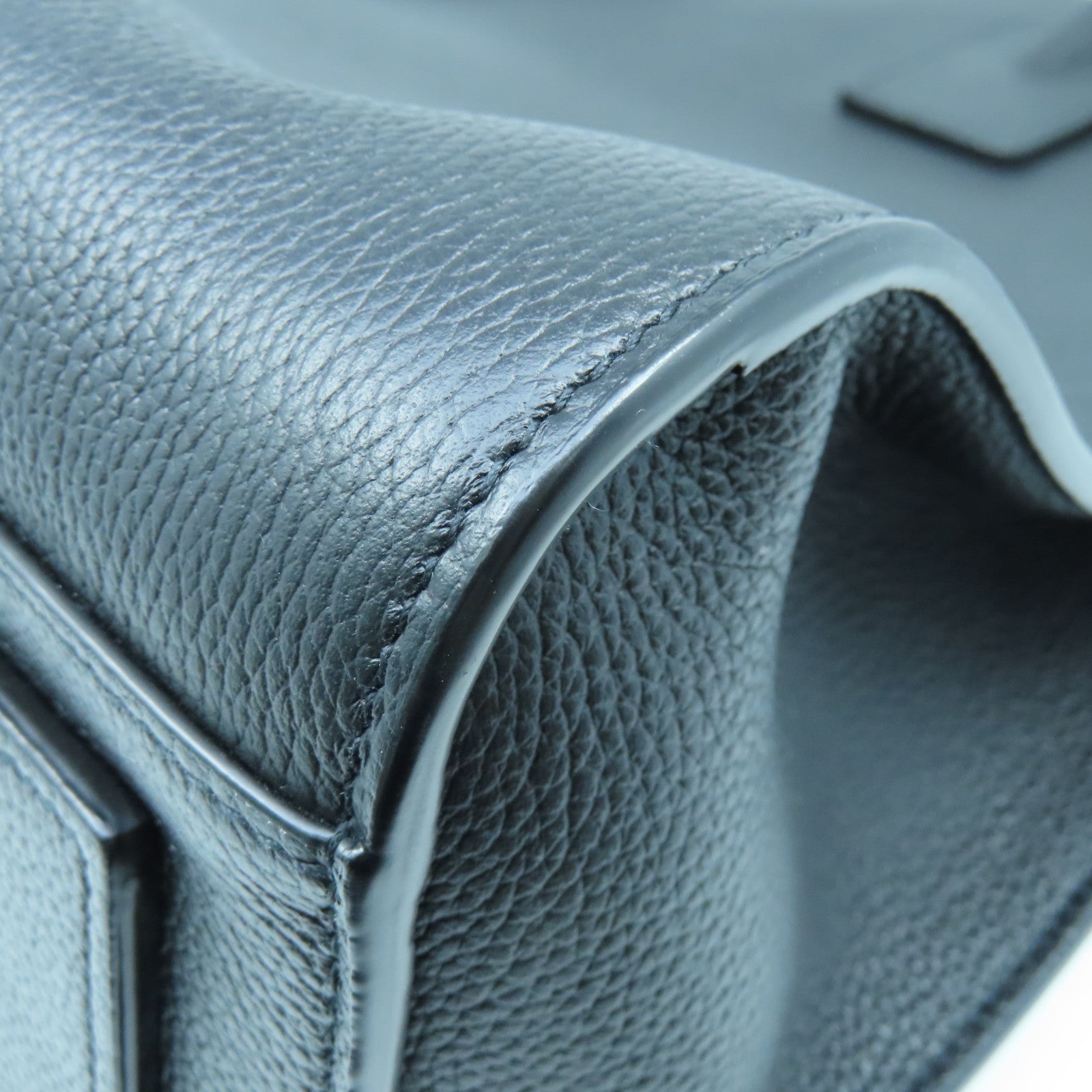 SAINT LAURENT 牛皮皮革Sac de Jour金扣手挽袋黑色