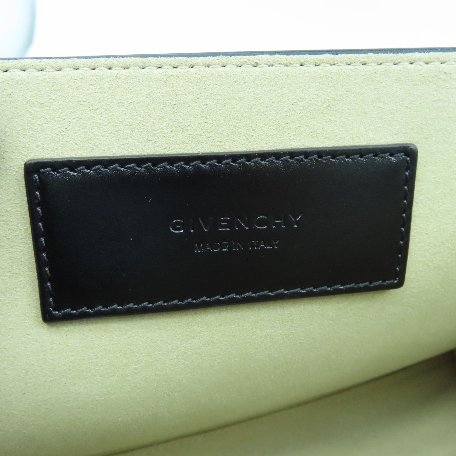 GIVENCHY 【激減優惠】牛皮皮革Chain Shoulder Bag金扣鏈帶肩背袋黑色