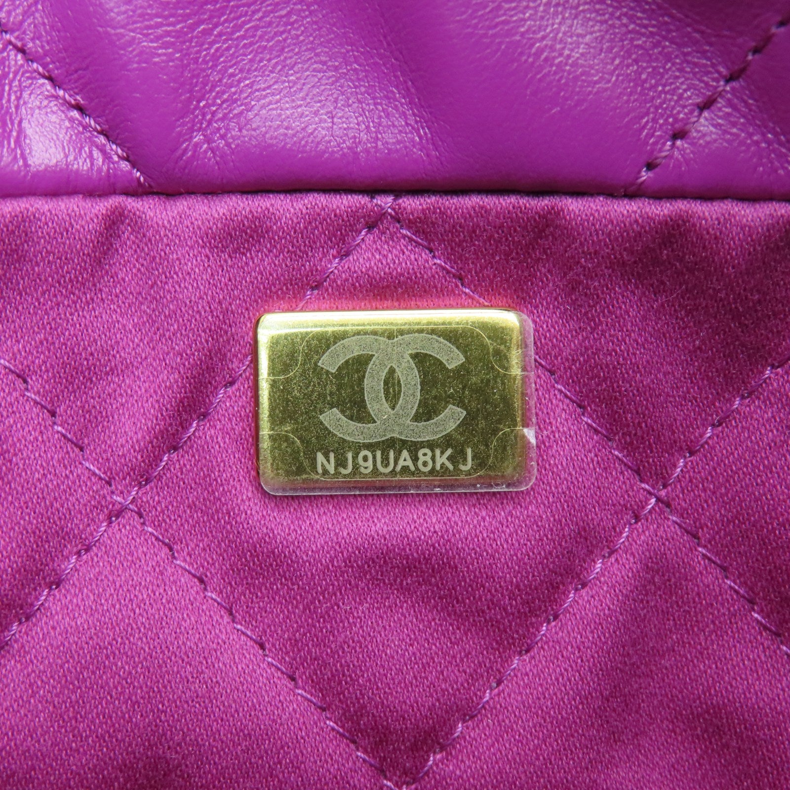 CHANEL 菱格牛皮皮革Mini Bag Chanel 22金扣鏈帶手挽肩背兩用袋紫色