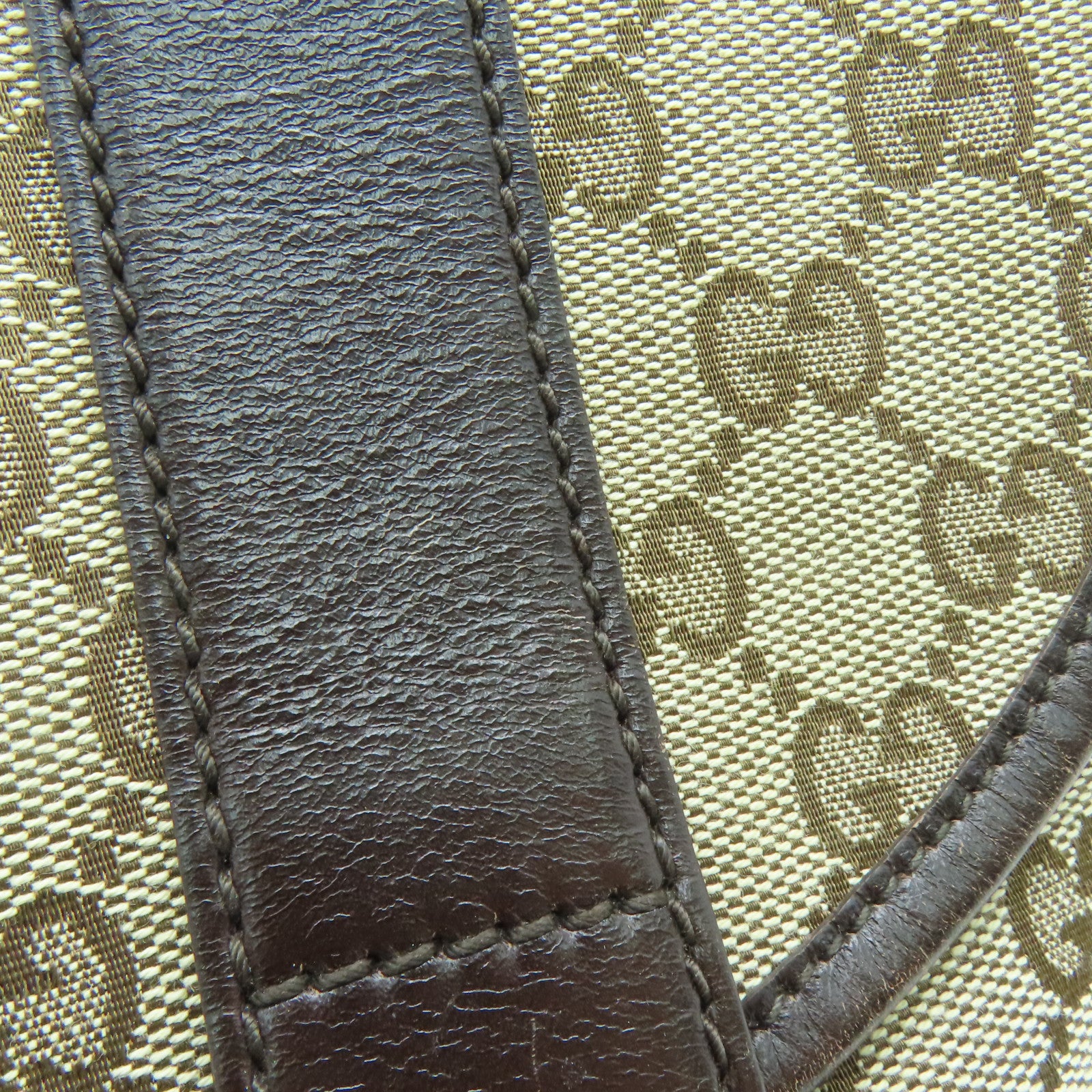 GUCCI 帆布Shoulder Bag銀扣肩背袋啡色