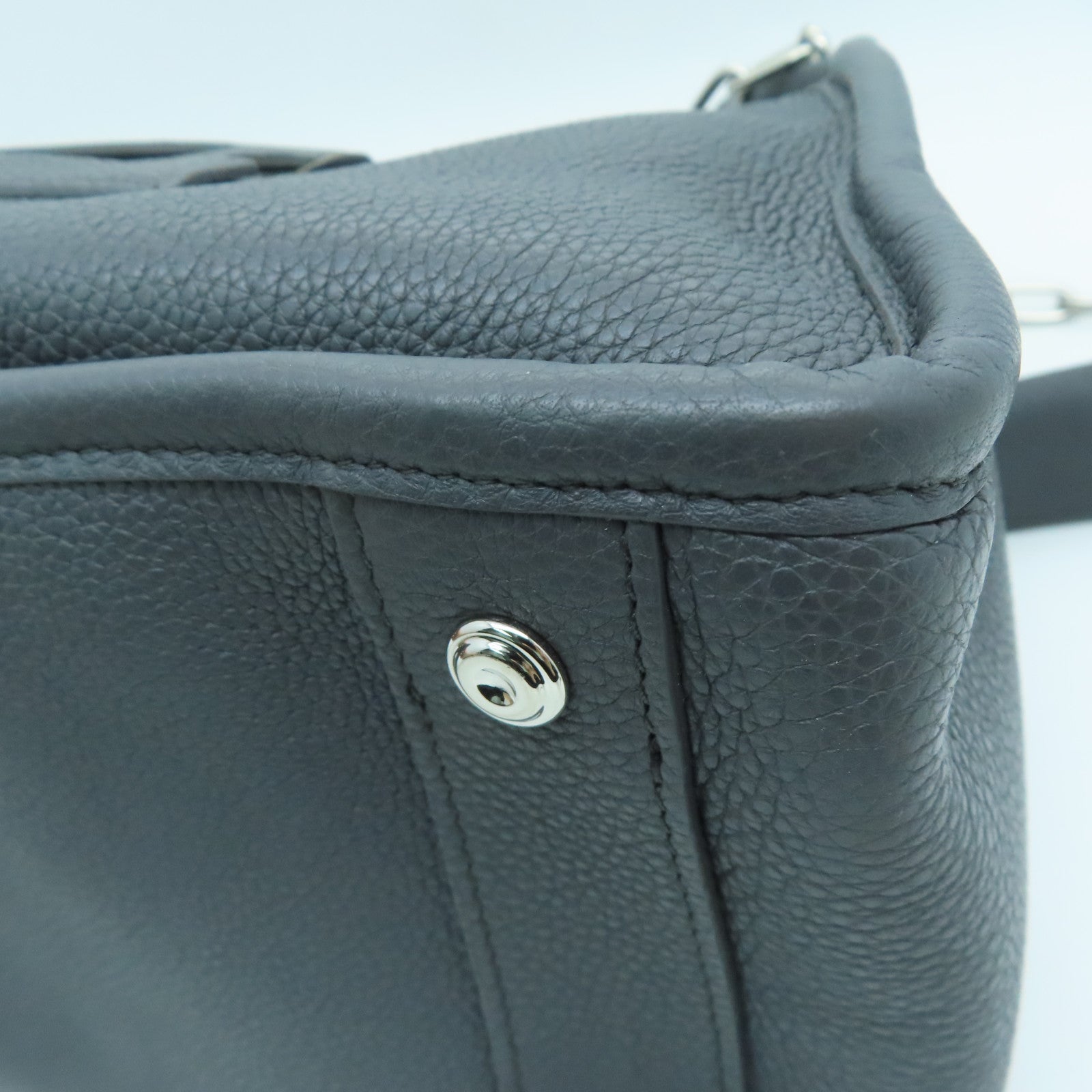 BALENCIAGA 牛皮皮革2 Way Shoulder银扣手挽肩背两用袋灰色