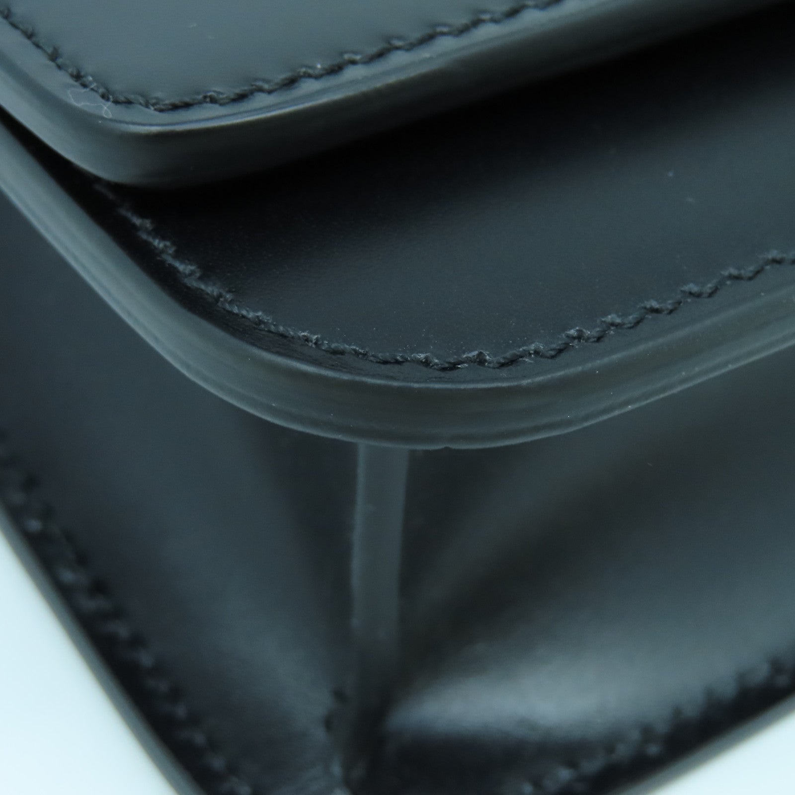 BURBERRY 牛皮皮革Belt Bag金扣腰包黑色